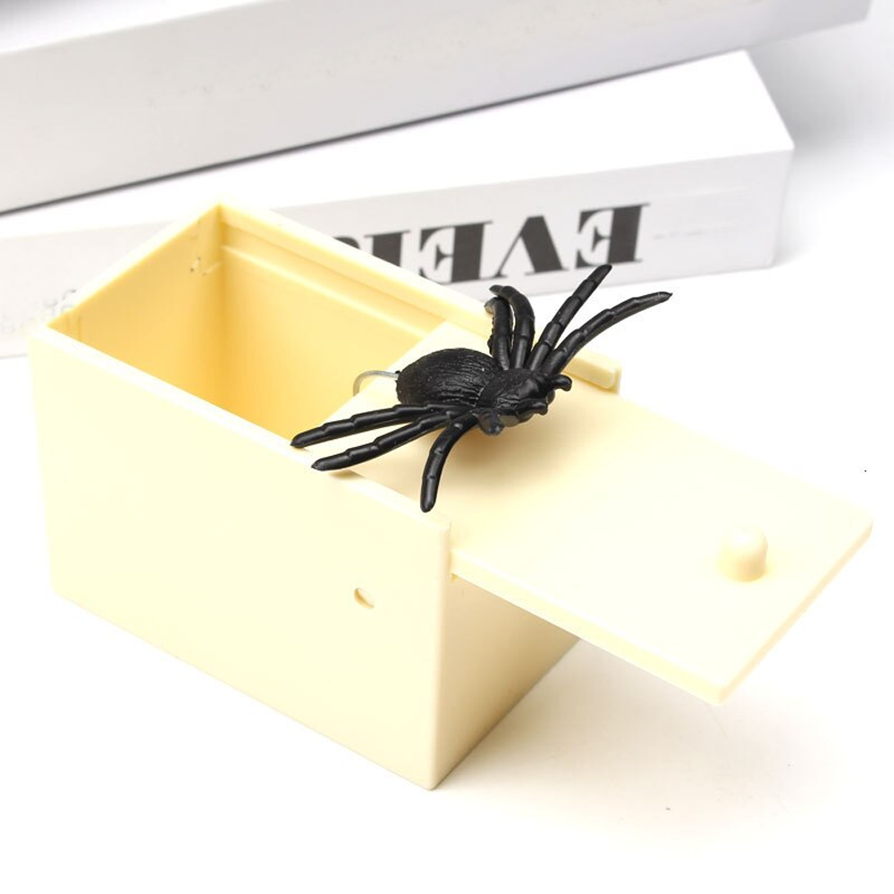 fakespiderinboxsurpriseprankgift3