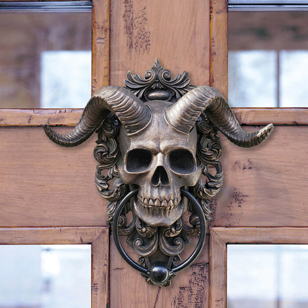 Horned Skull Door Knocker – Gothic Resin Skeleton Head Decor For Front Doors (Small, 4.72 X 1.18 X 5.12 Inches)