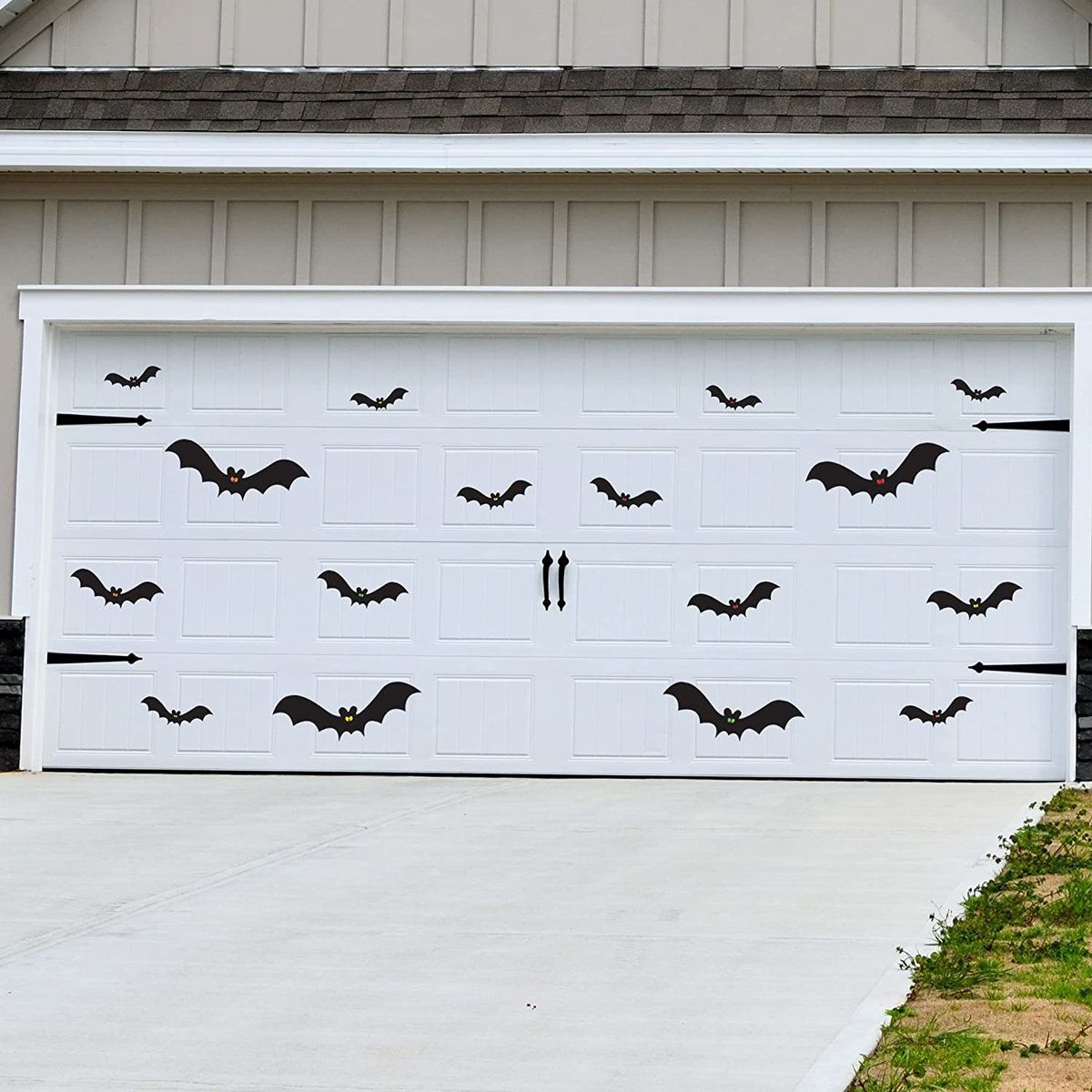 16-Piece Magnetic Halloween Bat Decorations Weather and UV Resistant Outdoor Decor