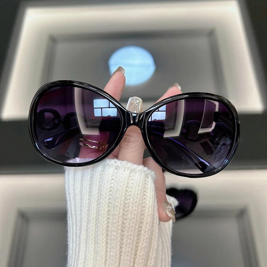 Classic Square Vintage Sunglasses for Women and Men Retro Designer Frames