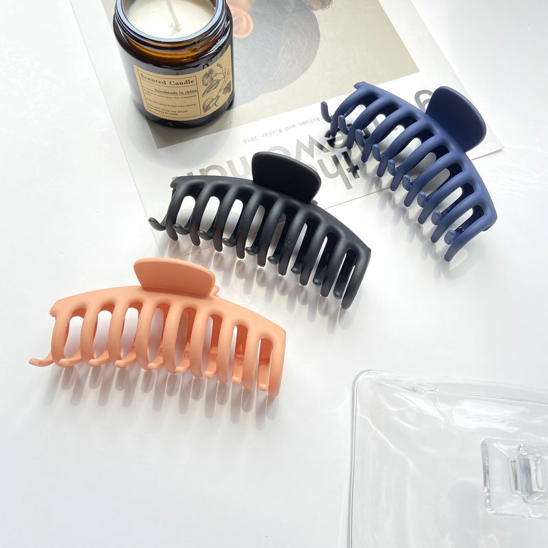 Large hair claw solid colors (8).jpg