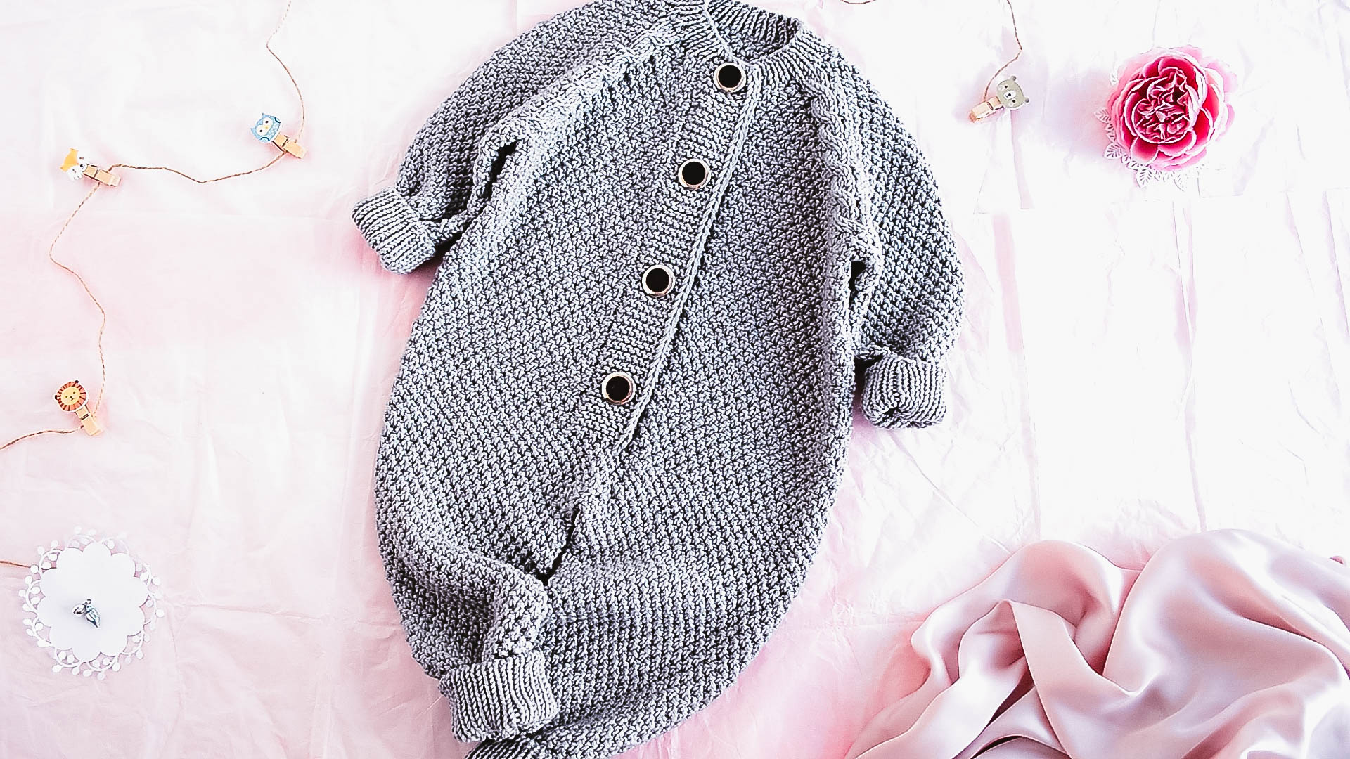KNITTING PATTERN PDF: Baby Jumpsuit 