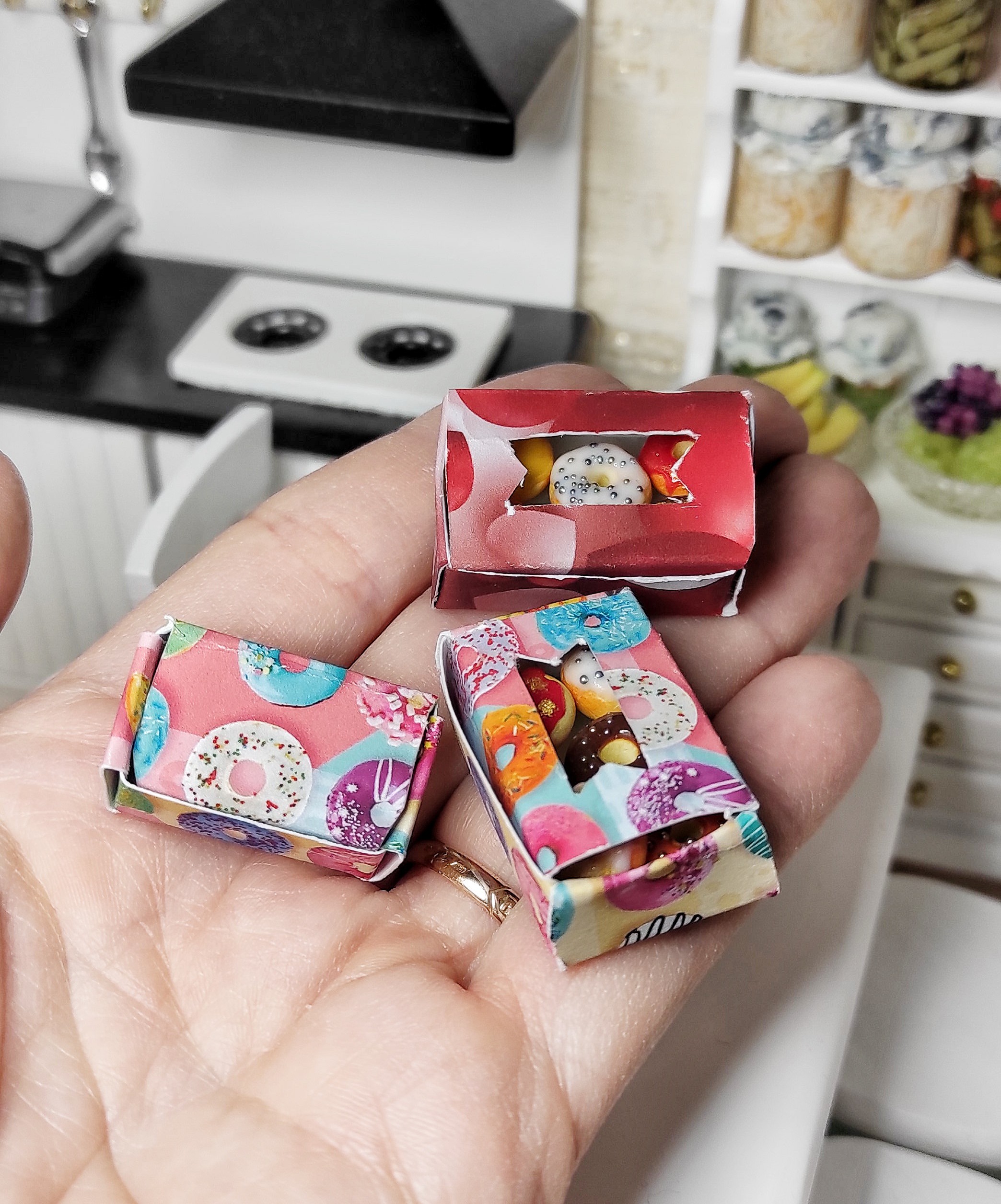 Donut, food scale 1 12, dessert for dolls, doll house, desse Inspire