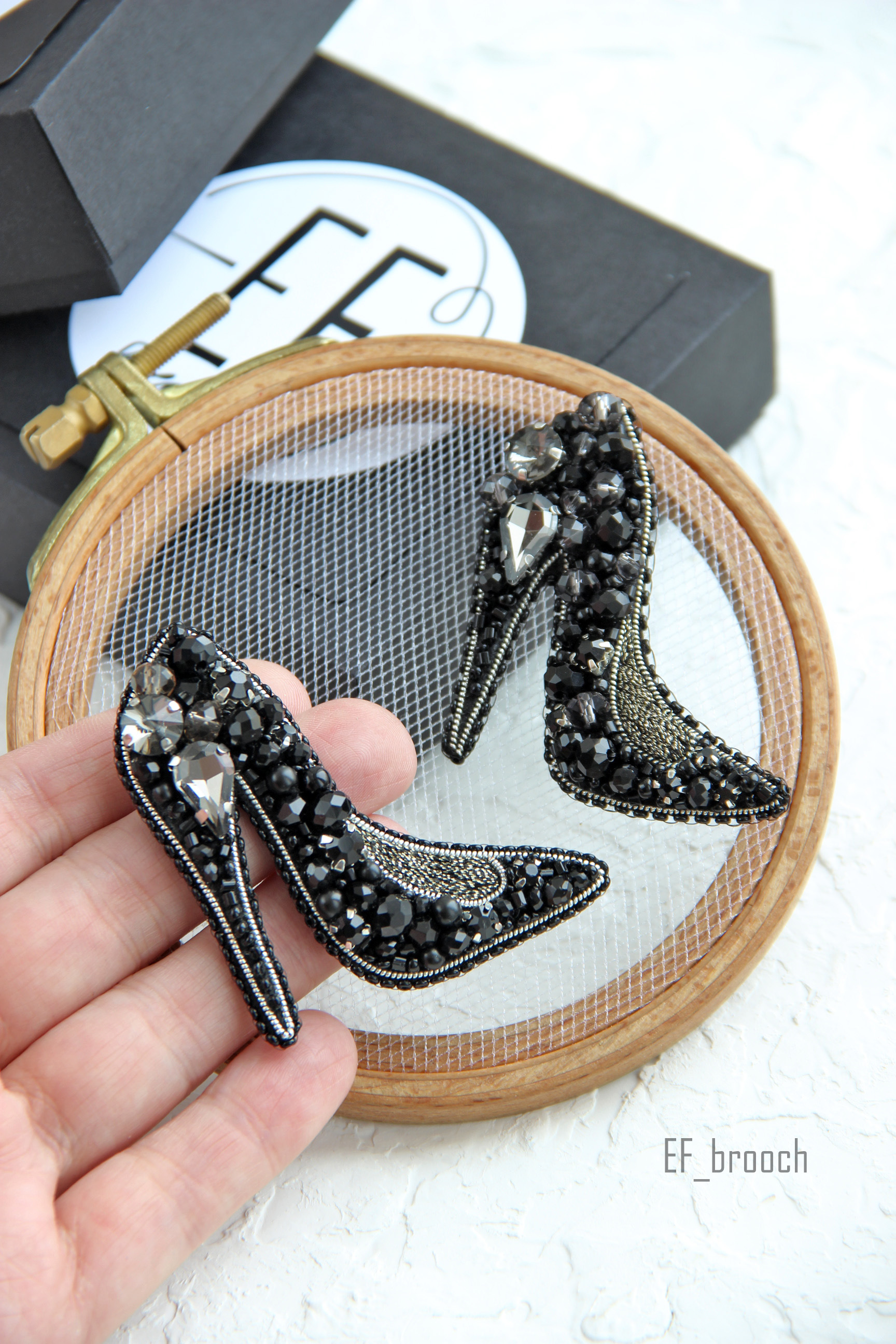 Brooch shoe Jewelry women Embroidered brooch Handmade shoe h Inspire