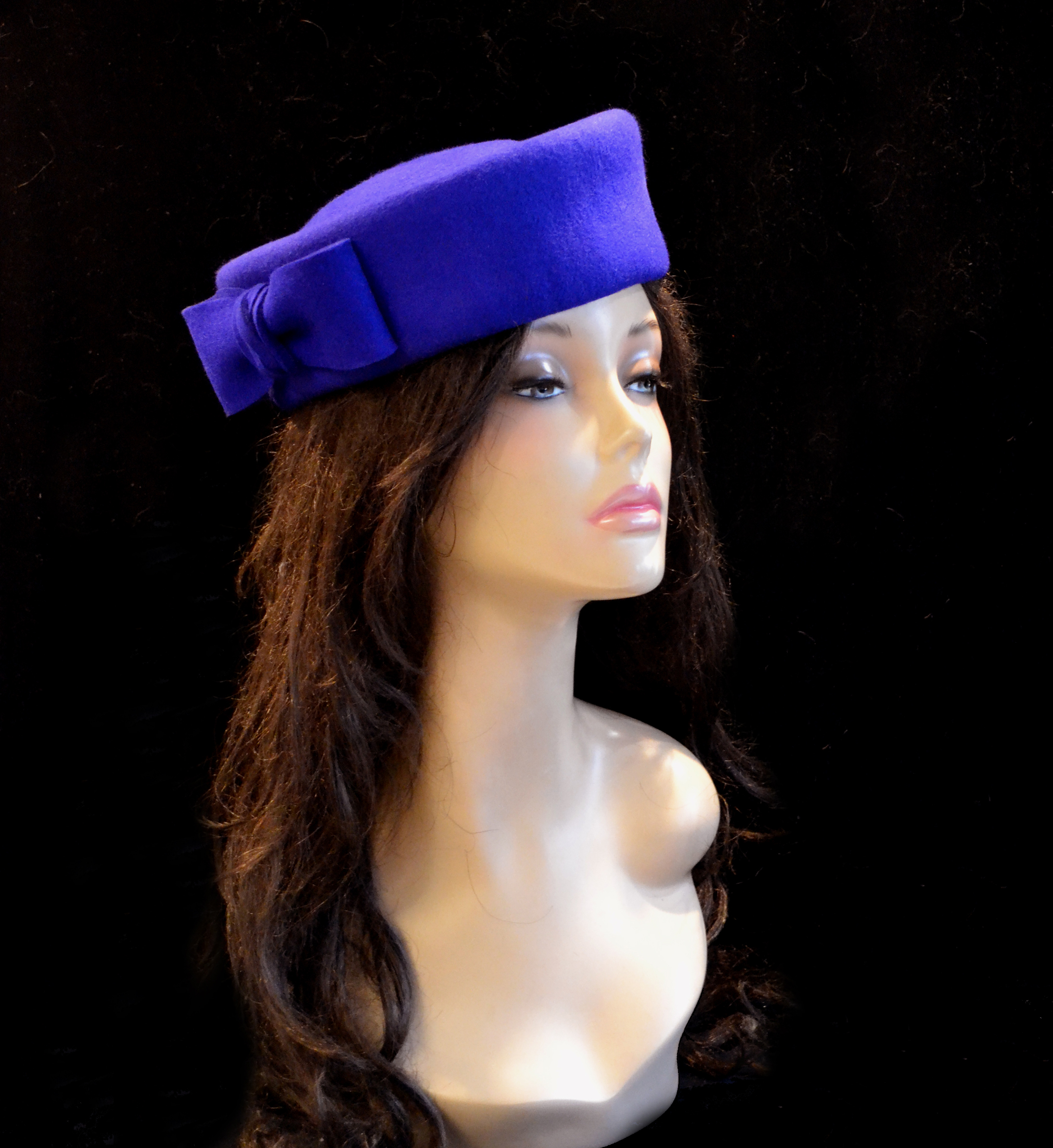royal blue pillbox hat, royal blue winter hat, blue felt hat Inspire