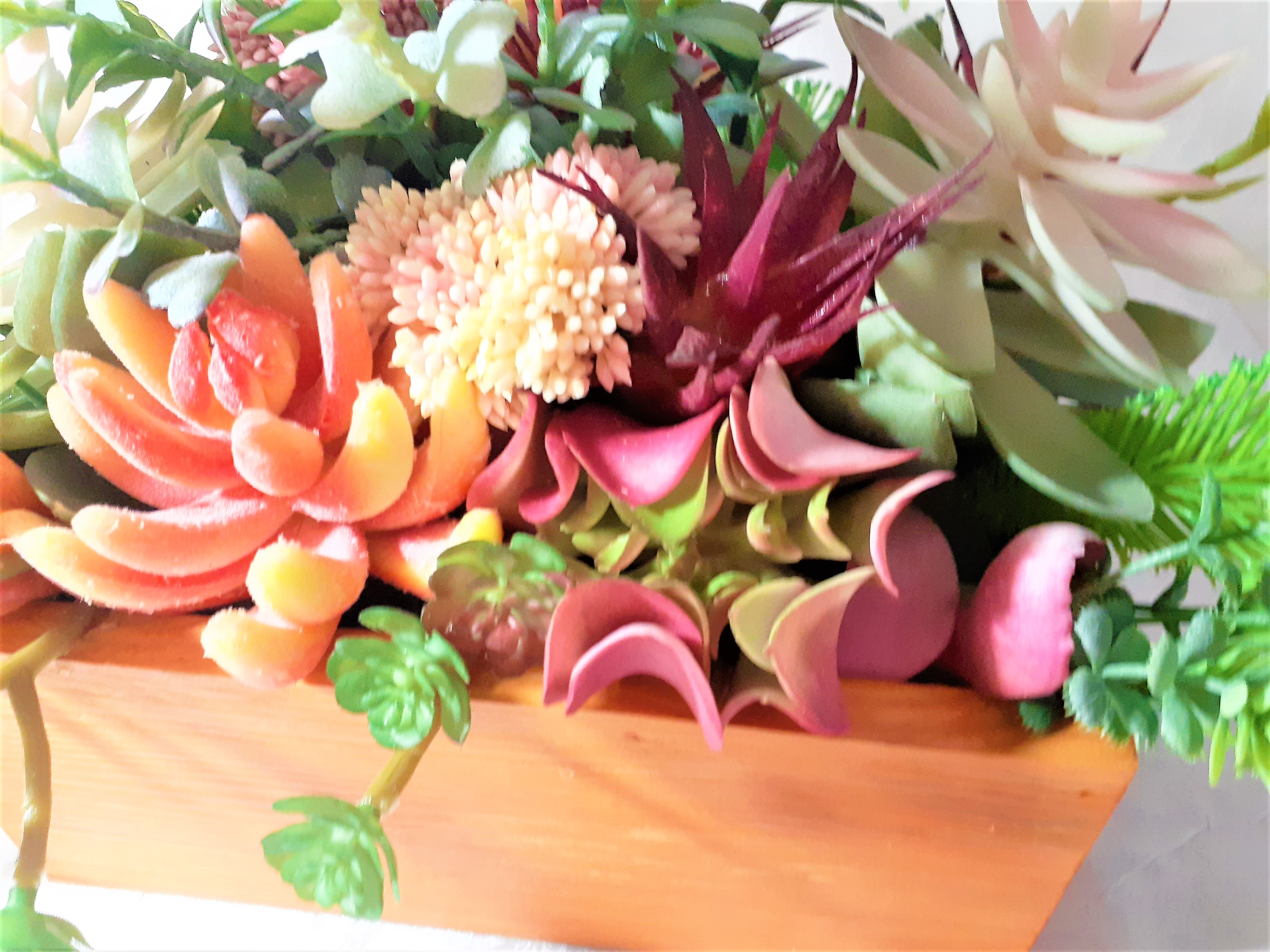Faux Succulent arrangement, Fake succulent centerpiece, Arti - Inspire