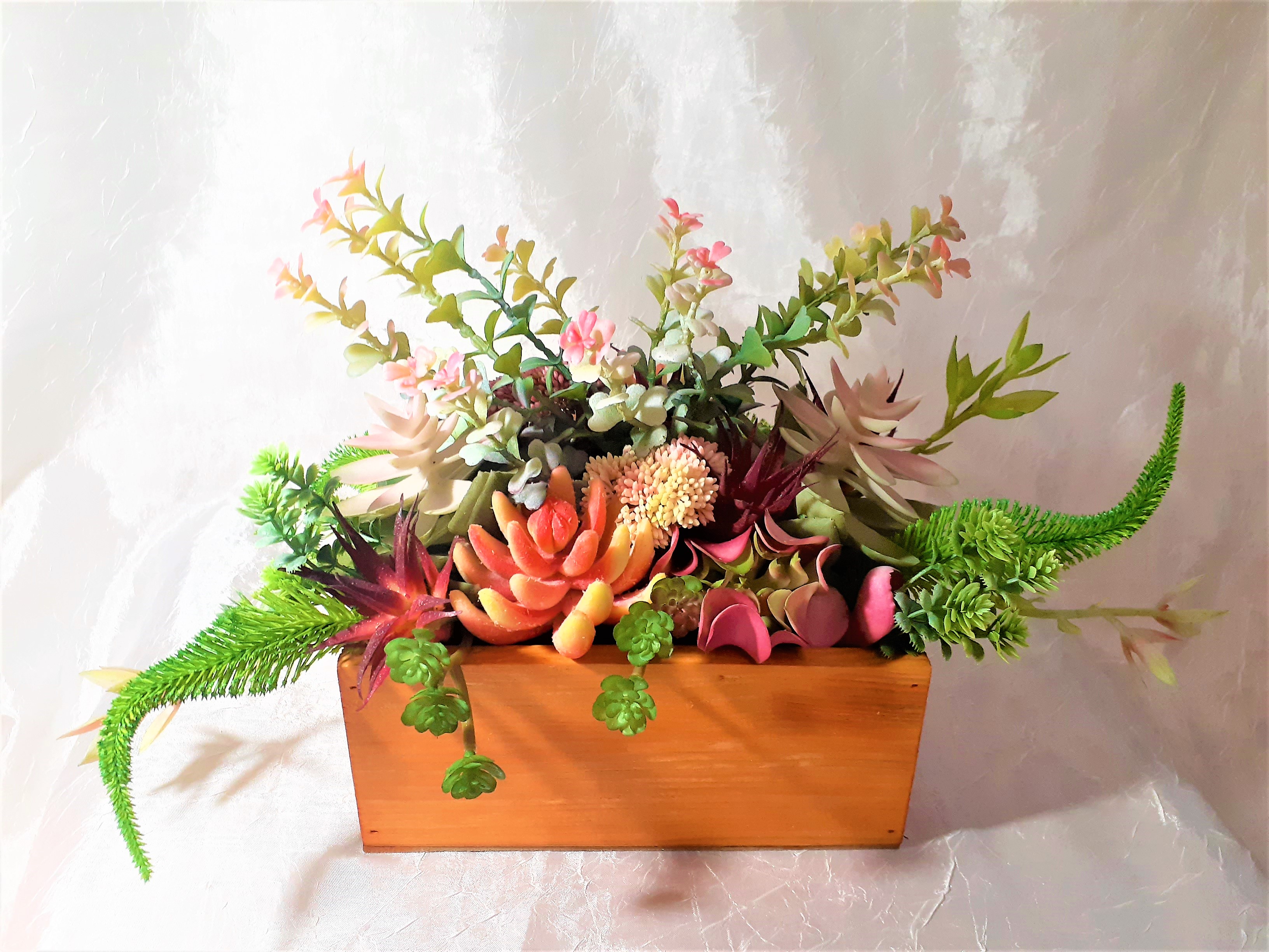 Faux Succulent arrangement, Fake succulent centerpiece, Arti - Inspire