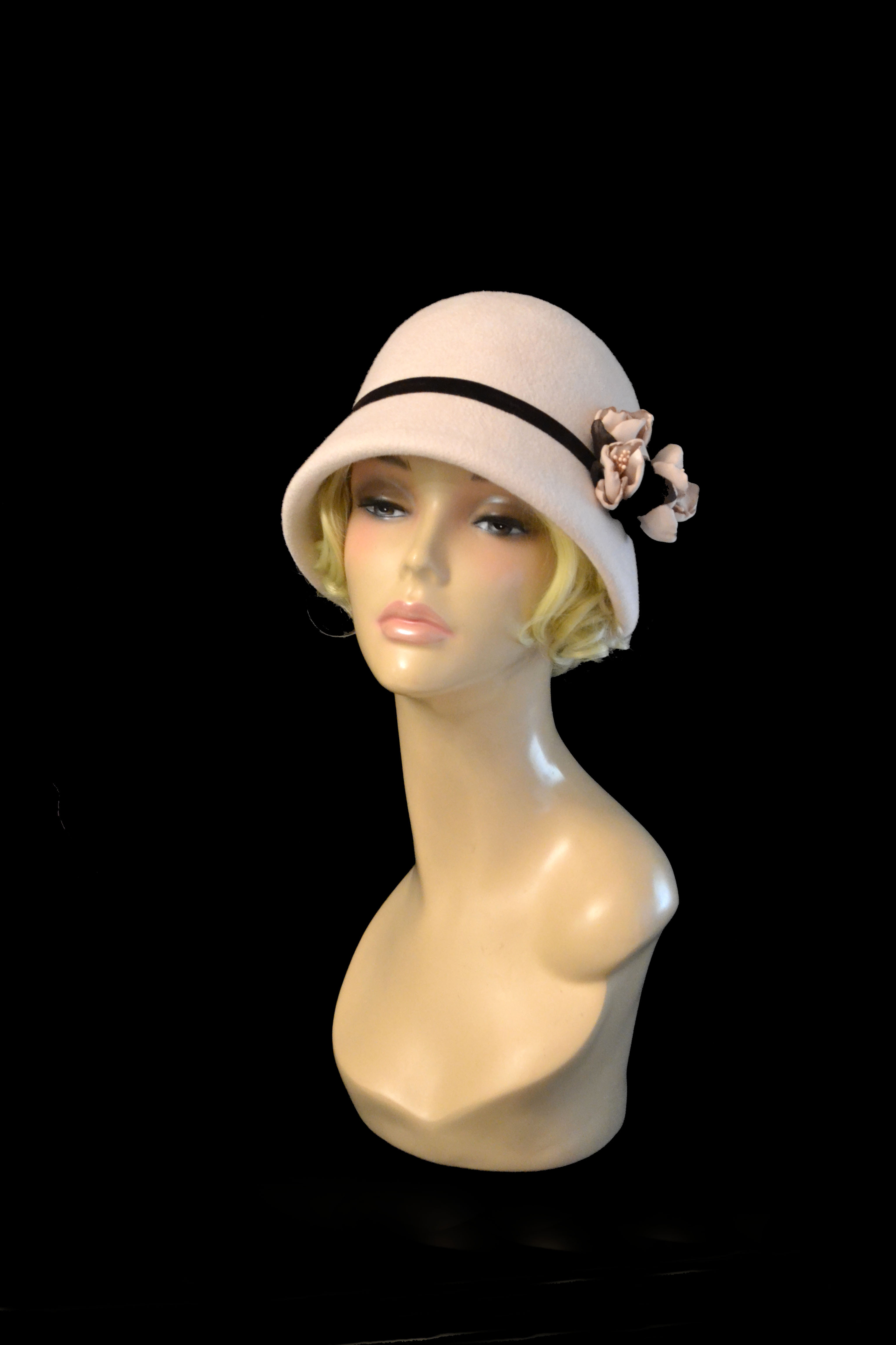 MADE TO ORDER . cream cloche hat, 1920s style hat, winter ha Inspire