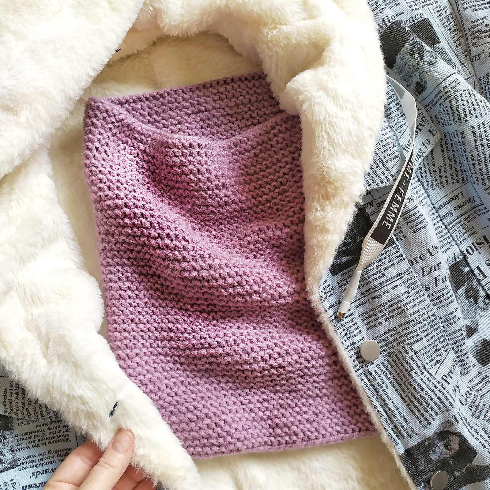 HandKnit women chunky neckwarmer 