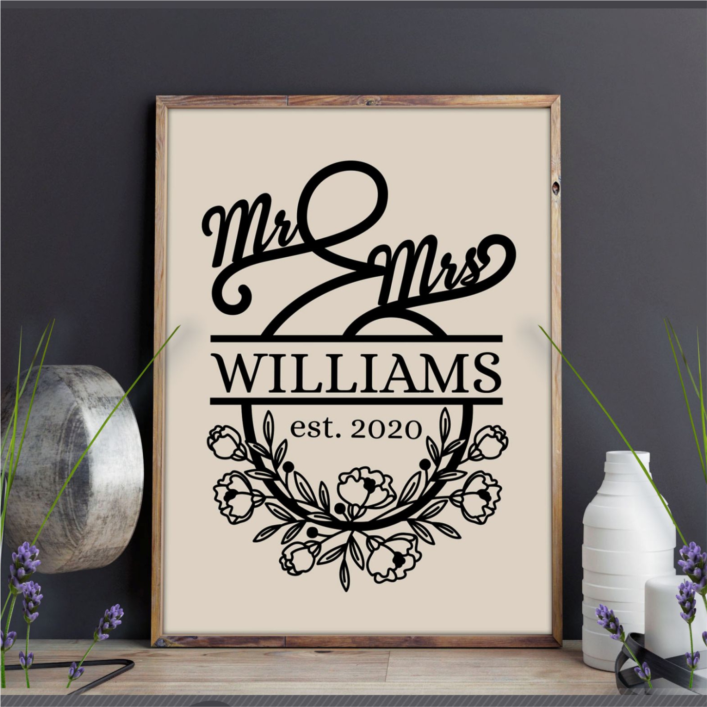 Mr and Mrs sign, Family Last Name Floral wreath, Rustic Sign Inspire