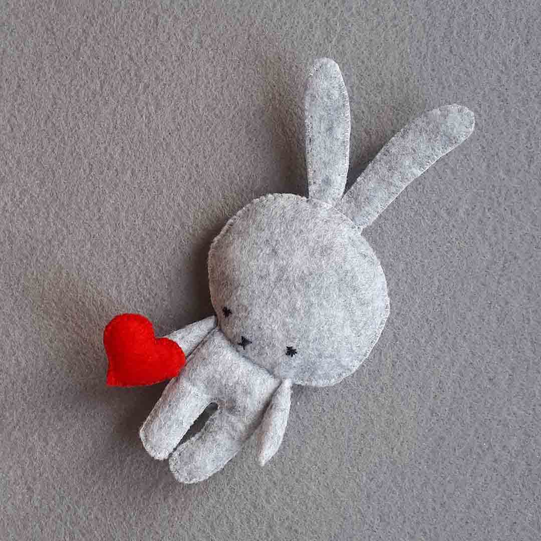 Bunny felt pattern PDF , primitive doll sewing pattern , Fel - Inspire ...