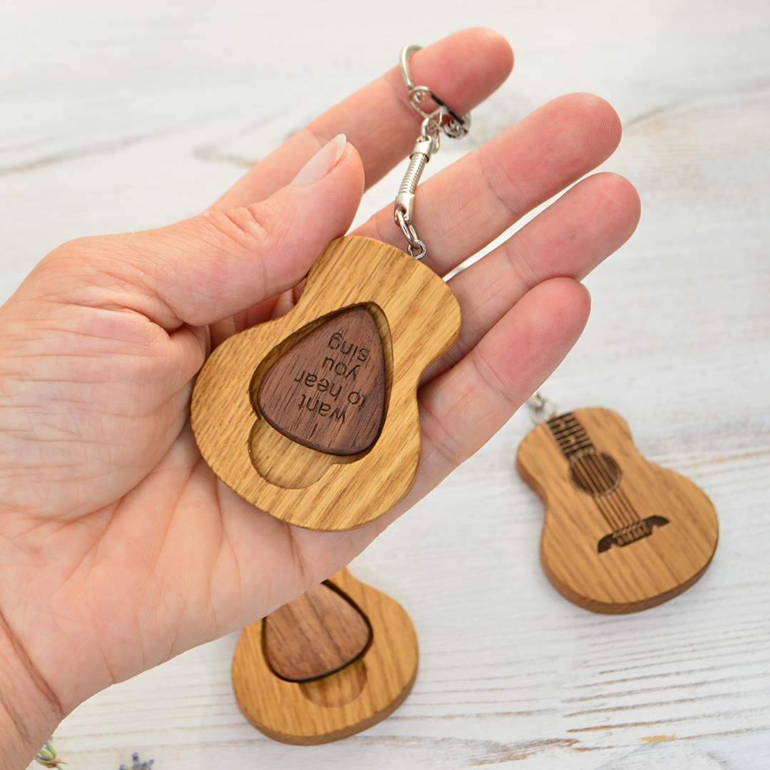 Keychain Guitar with Pick, Personalized Guitar Gift for Guit Inspire