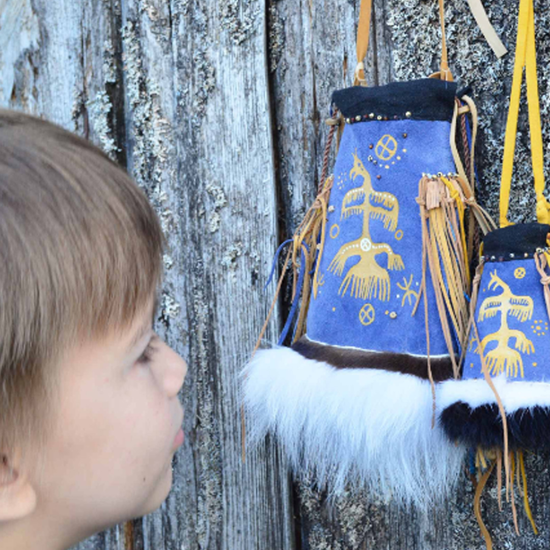 Hand painted shaman bag with the image of a animal totem a Inspire