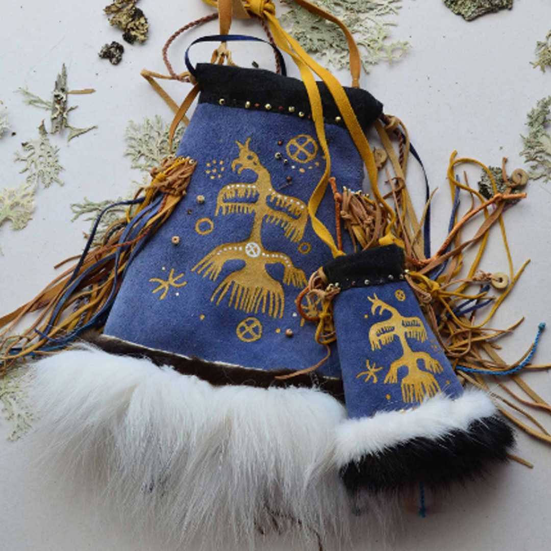 Hand painted shaman bag with the image of a animal totem a Inspire