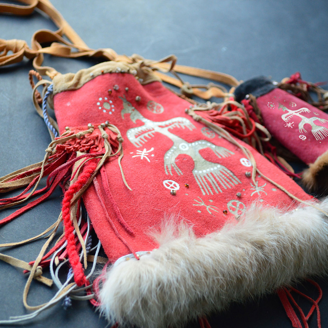 Hand painted shaman bag with the image of a animal totem a Inspire