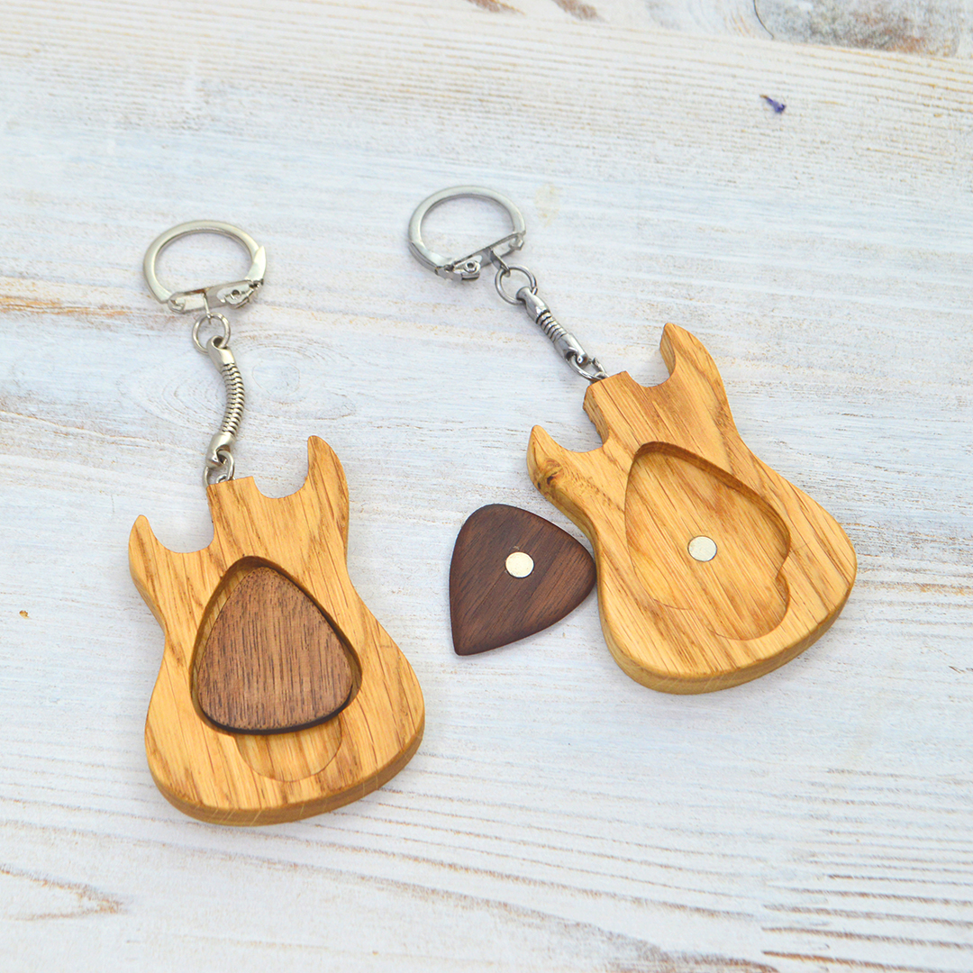Keychain Guitar with Pick, Personalized Guitar Gift for Guit Inspire