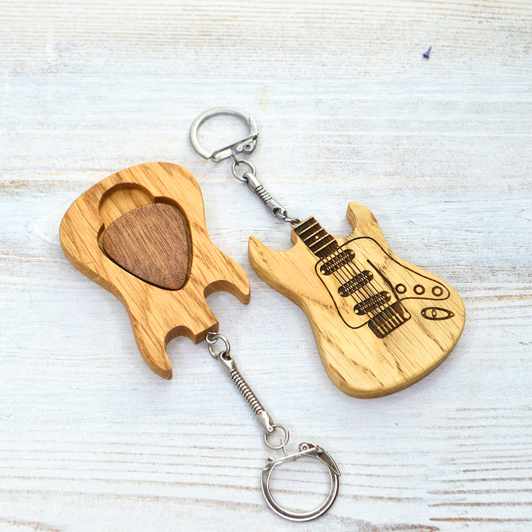Keychain Guitar with Pick, Personalized Guitar Gift for Guit Inspire