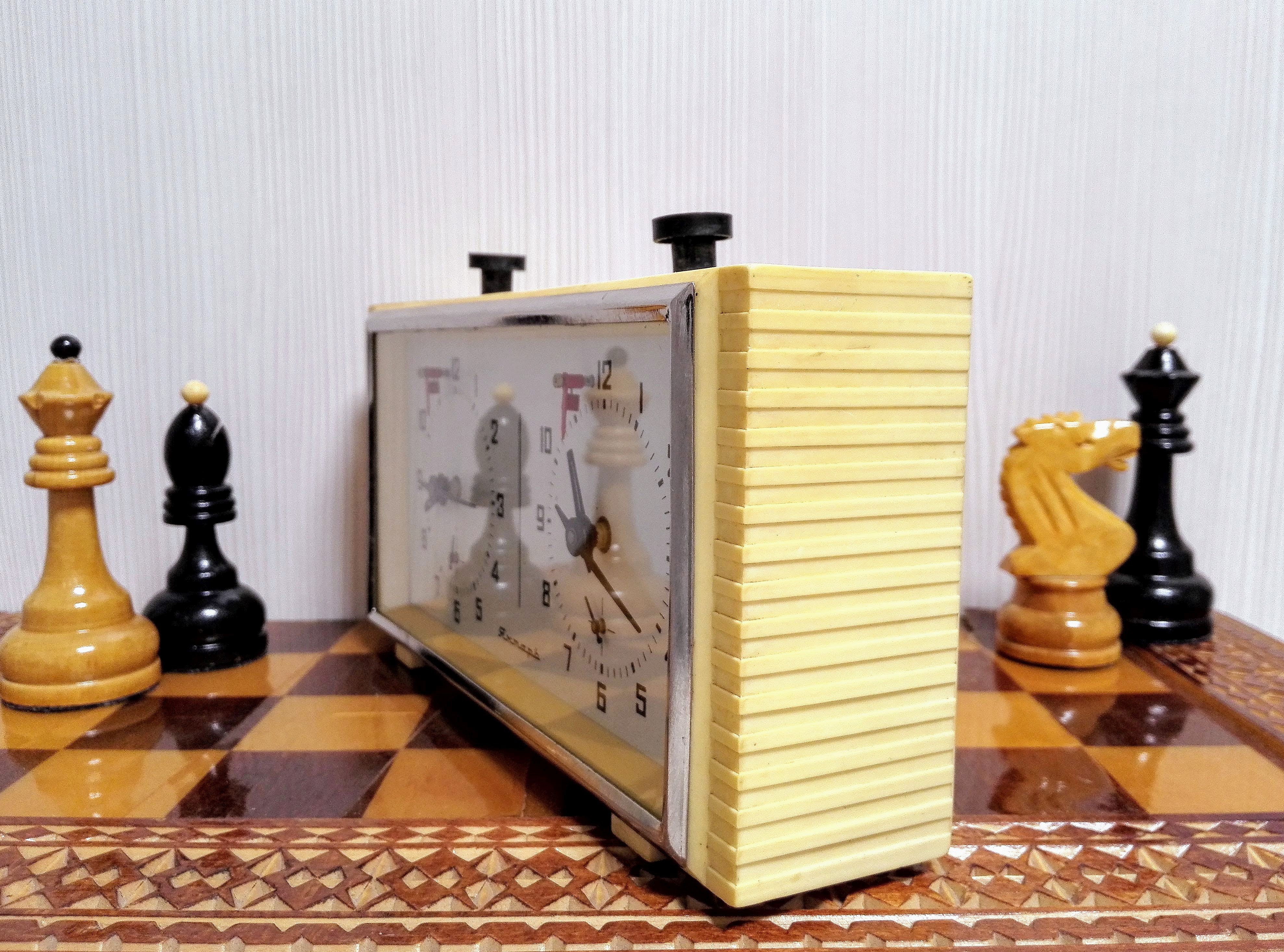 Vintage Soviet Chess Clock. Mechanical Chess Clock Jantar Inspire Uplift