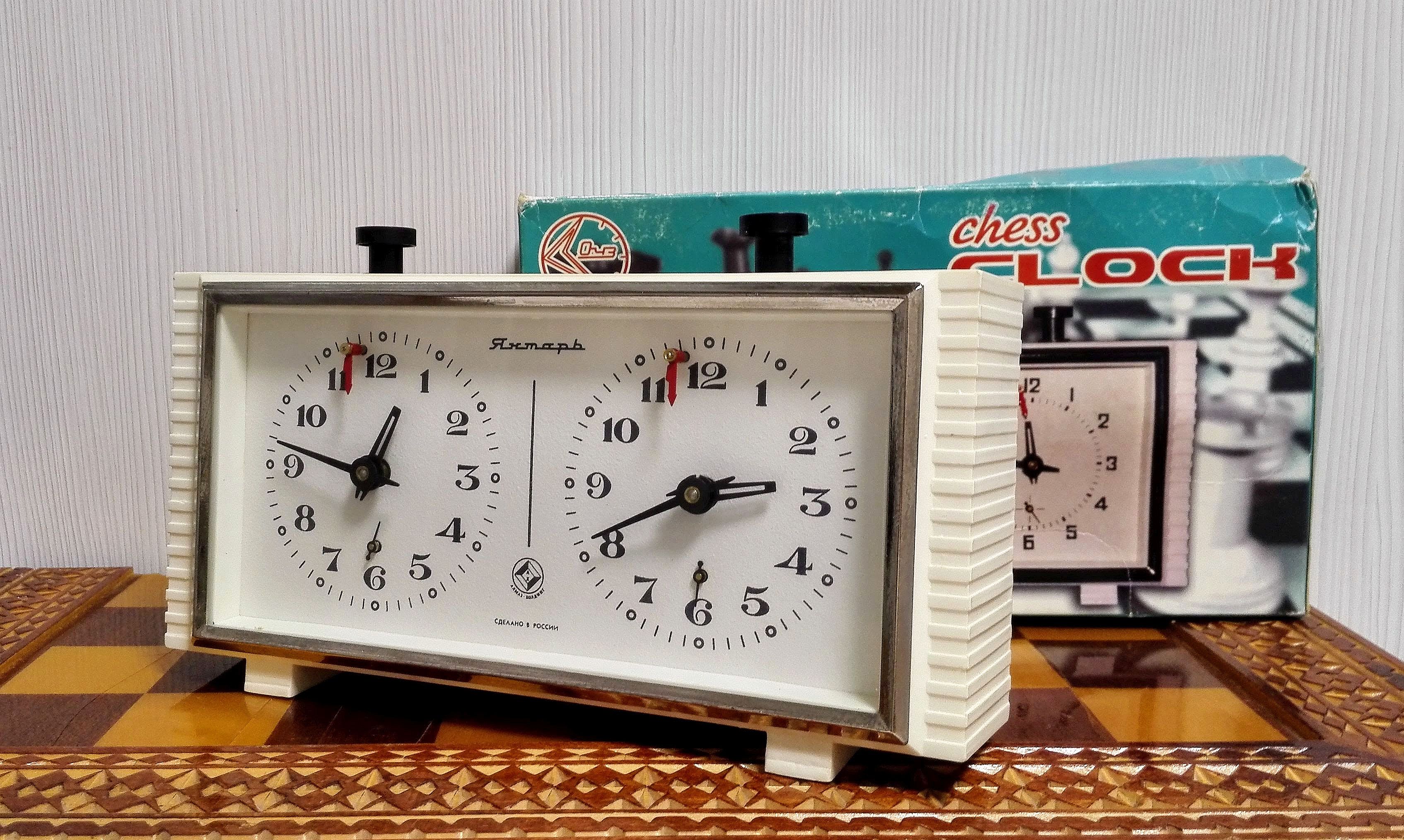 Vintage Soviet Chess Clock Jantar. Mechanical Chess Clock Inspire Uplift
