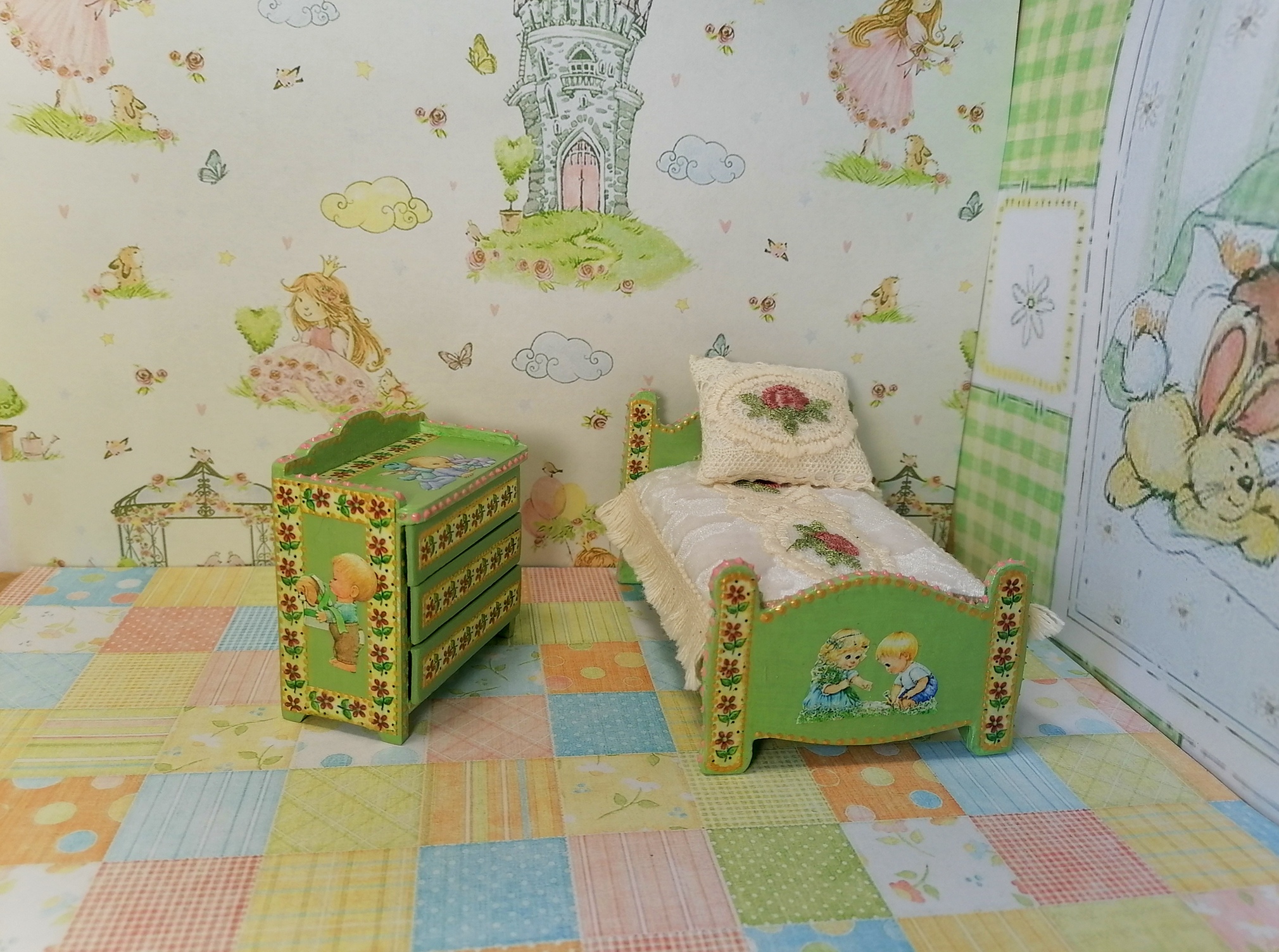 Dollhouse roombox furniture. Furniture for dolls. Furniture Inspire