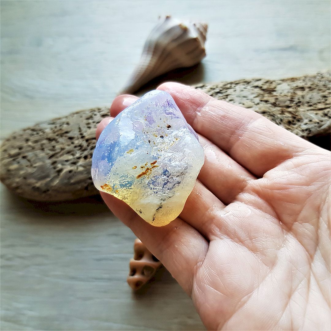 Authentic sea glass. Opalescent sea glass. Japan Sea glass - Inspire Uplift