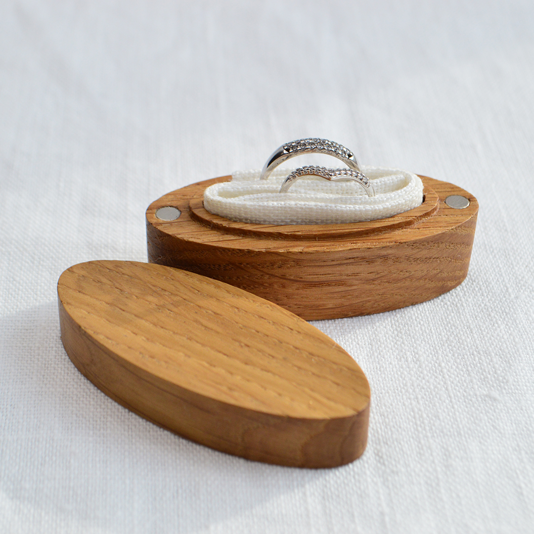 Wedding Couples Ring Box, Personalized Wooden Ring Box, Cust Inspire