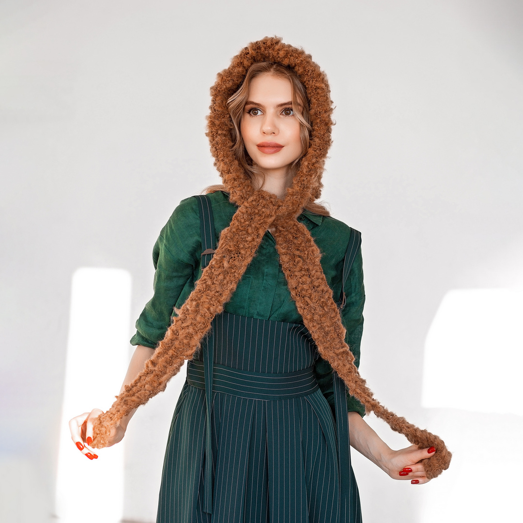 Knitted brown with tie. Hadknit cowl hood. Handmade. Inspire