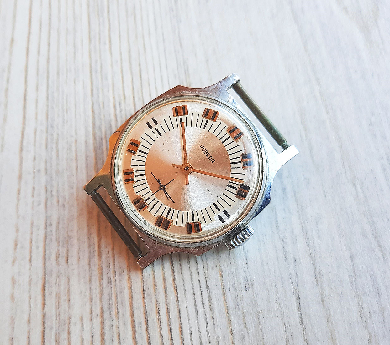 Soviet Pobeda watch ZIm mechanism 15 jewels mens wind up Inspire Uplift