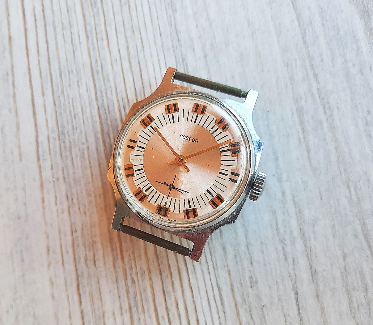 Soviet Pobeda watch ZIm mechanism 15 jewels mens wind up Inspire Uplift