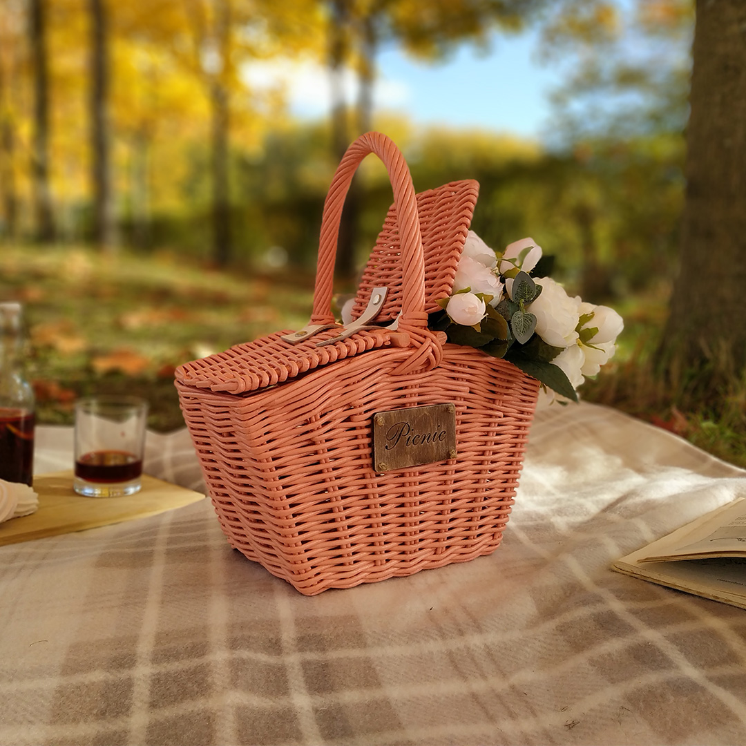 Pink picnic basket with lids Personalized woven basket for g Inspire