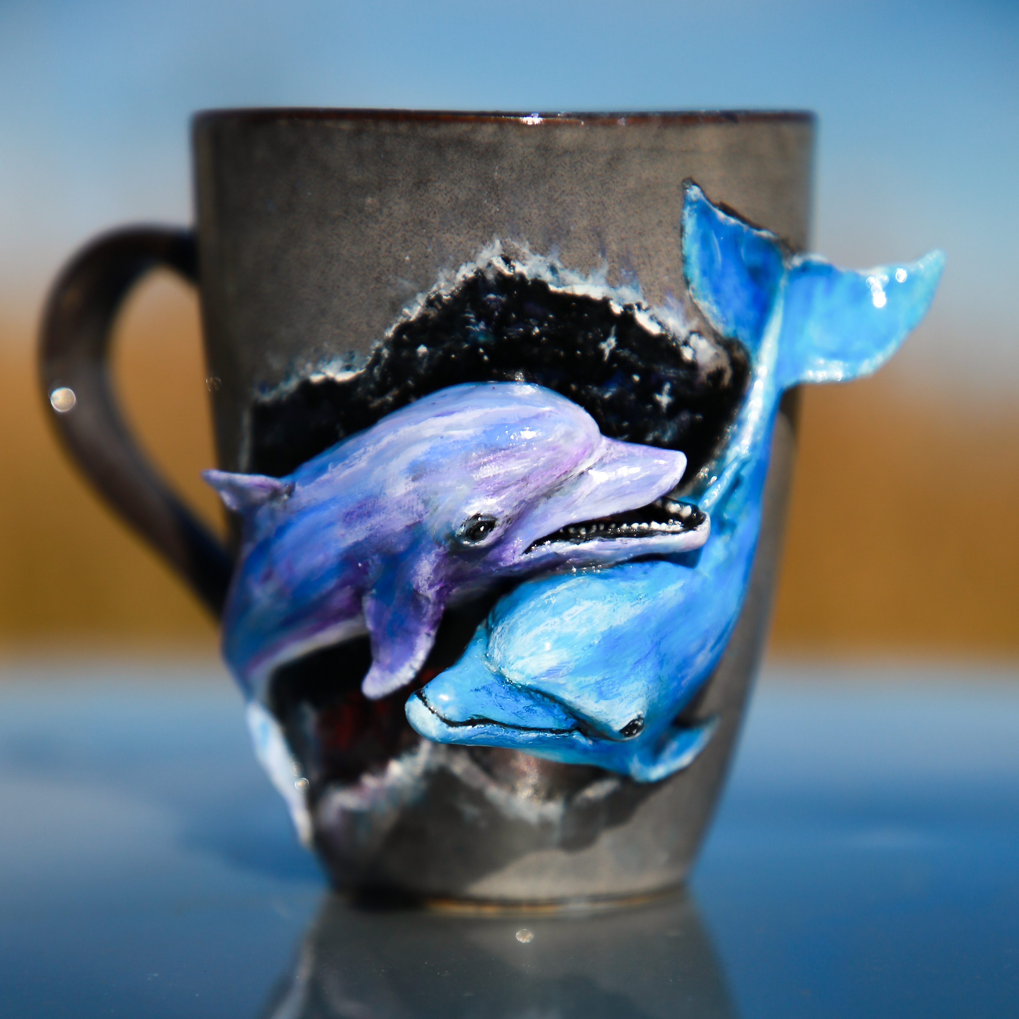 Mug Dauphin Joyeux — La douceur marine qui illumine chaque instant main image 0