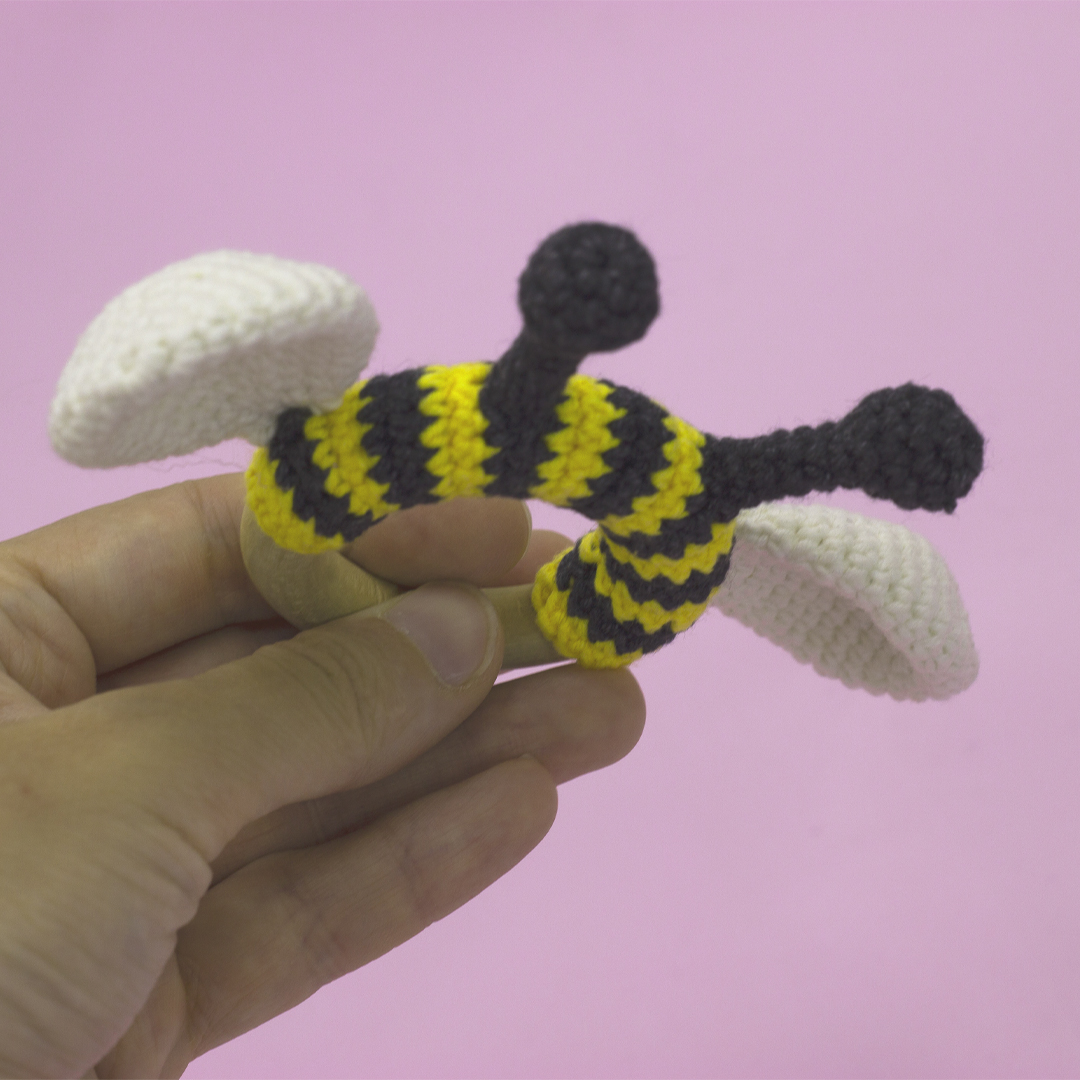 Bee baby rattle set of 2 patterns, amigurumi bee summer patt - Inspire ...
