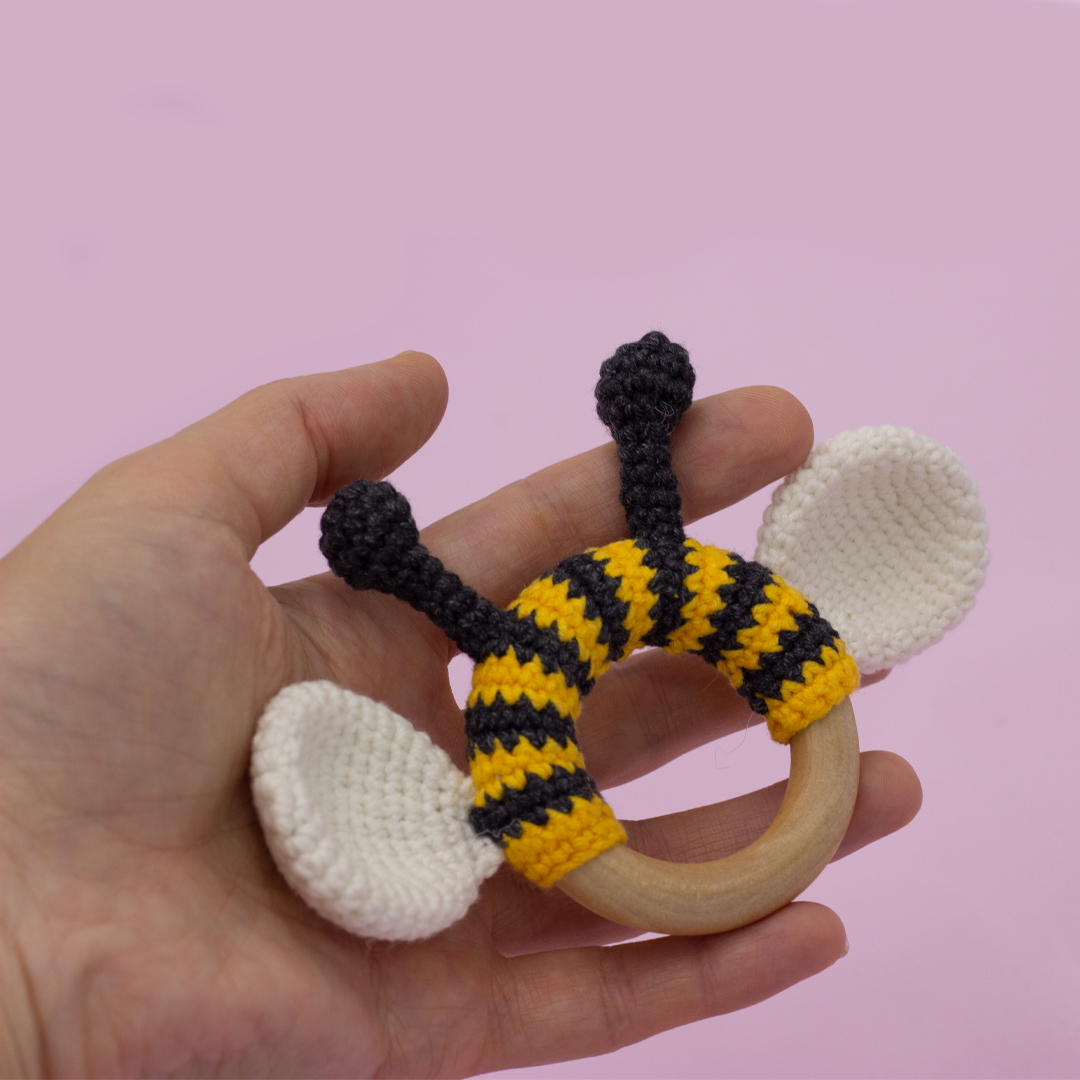 Bee baby rattle set of 2 patterns, amigurumi bee summer patt - Inspire ...