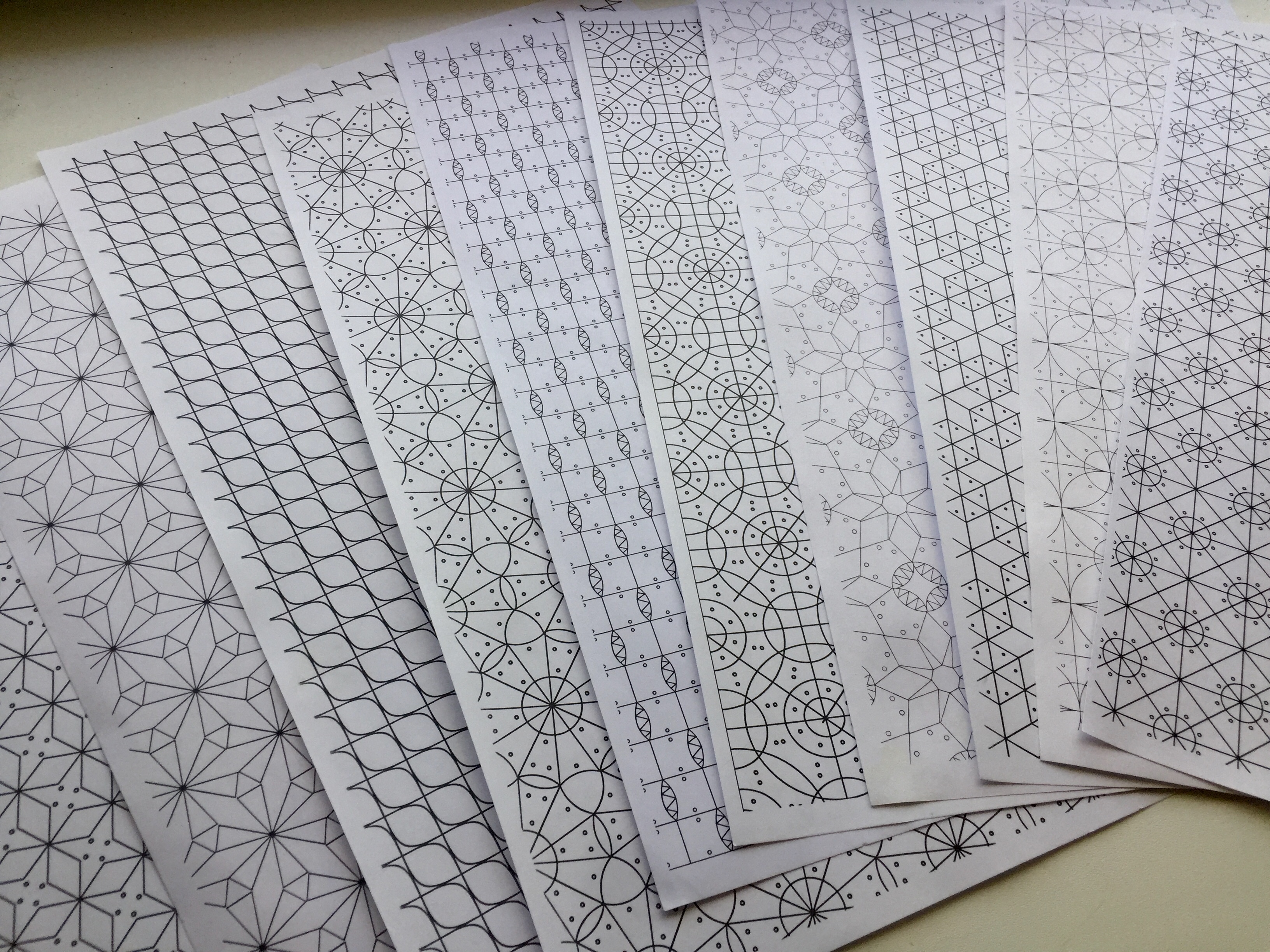 1669016975 IMG 0612 bobbin lace pattern 10 backgriund gril backgraund lattice