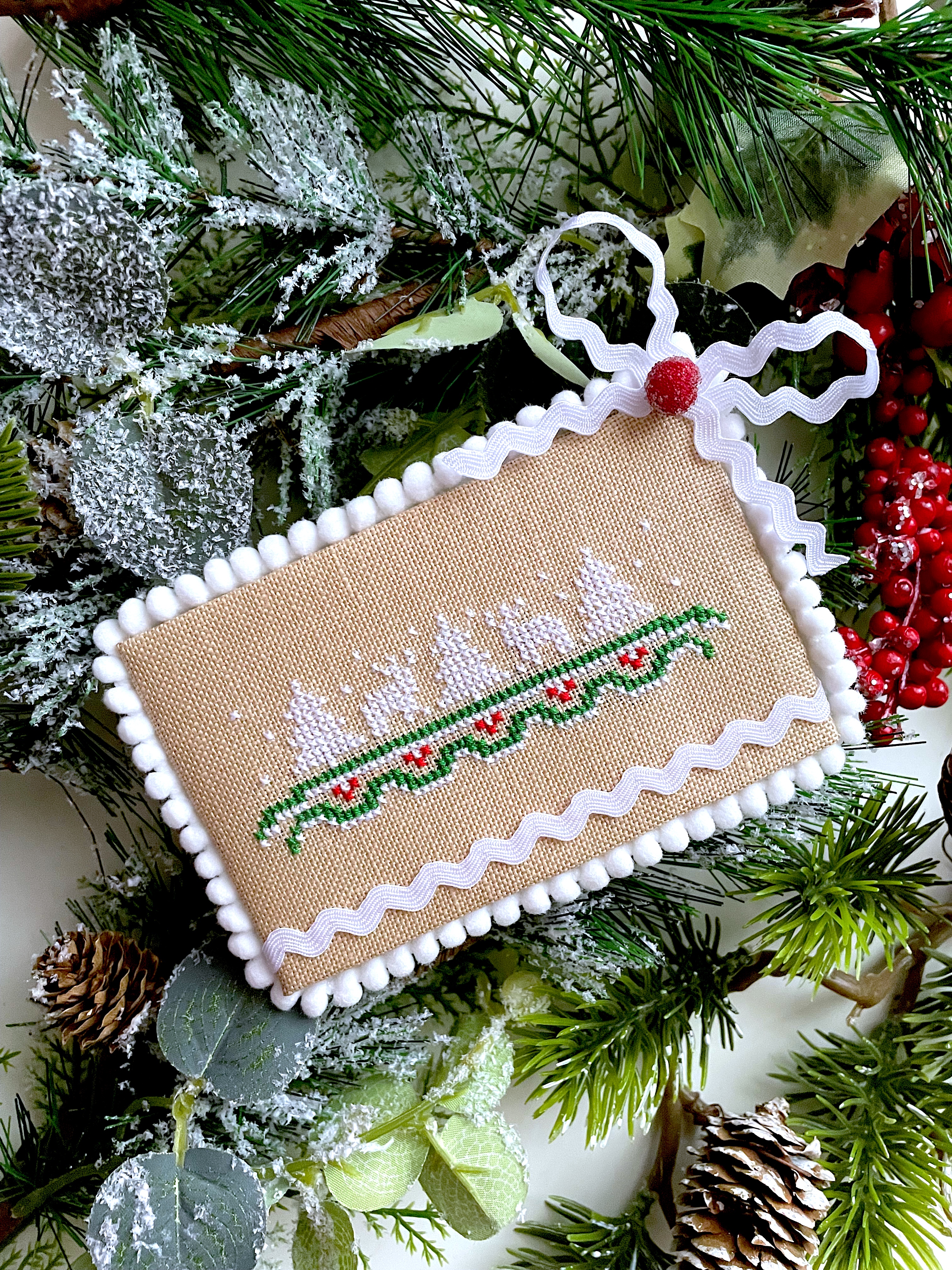 CHRISTMAS DEER SHELF cross stitch pattern PDF by CrossSti | Inspire Uplift