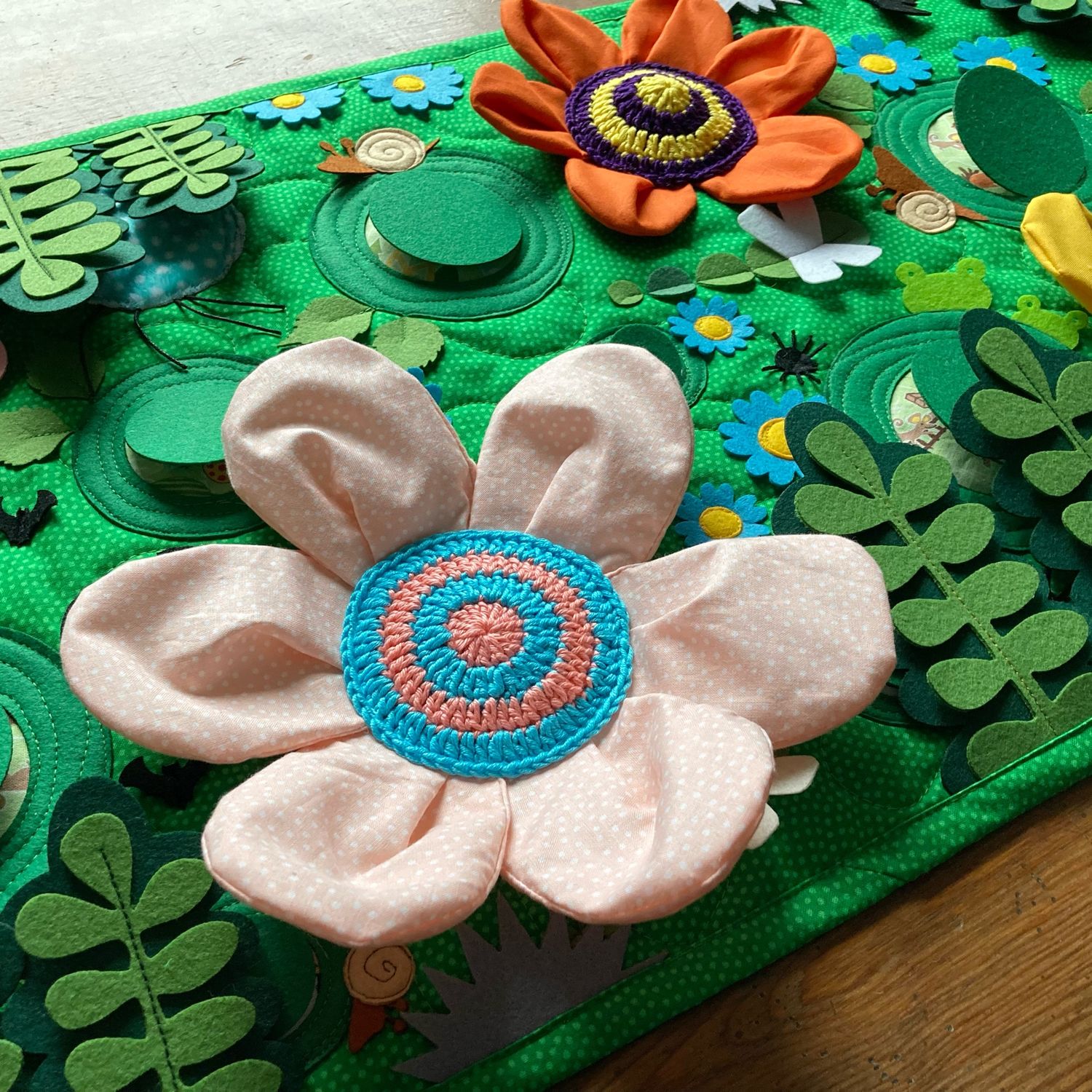 Baby flower play mat, Baby shower gift Inspire Uplift