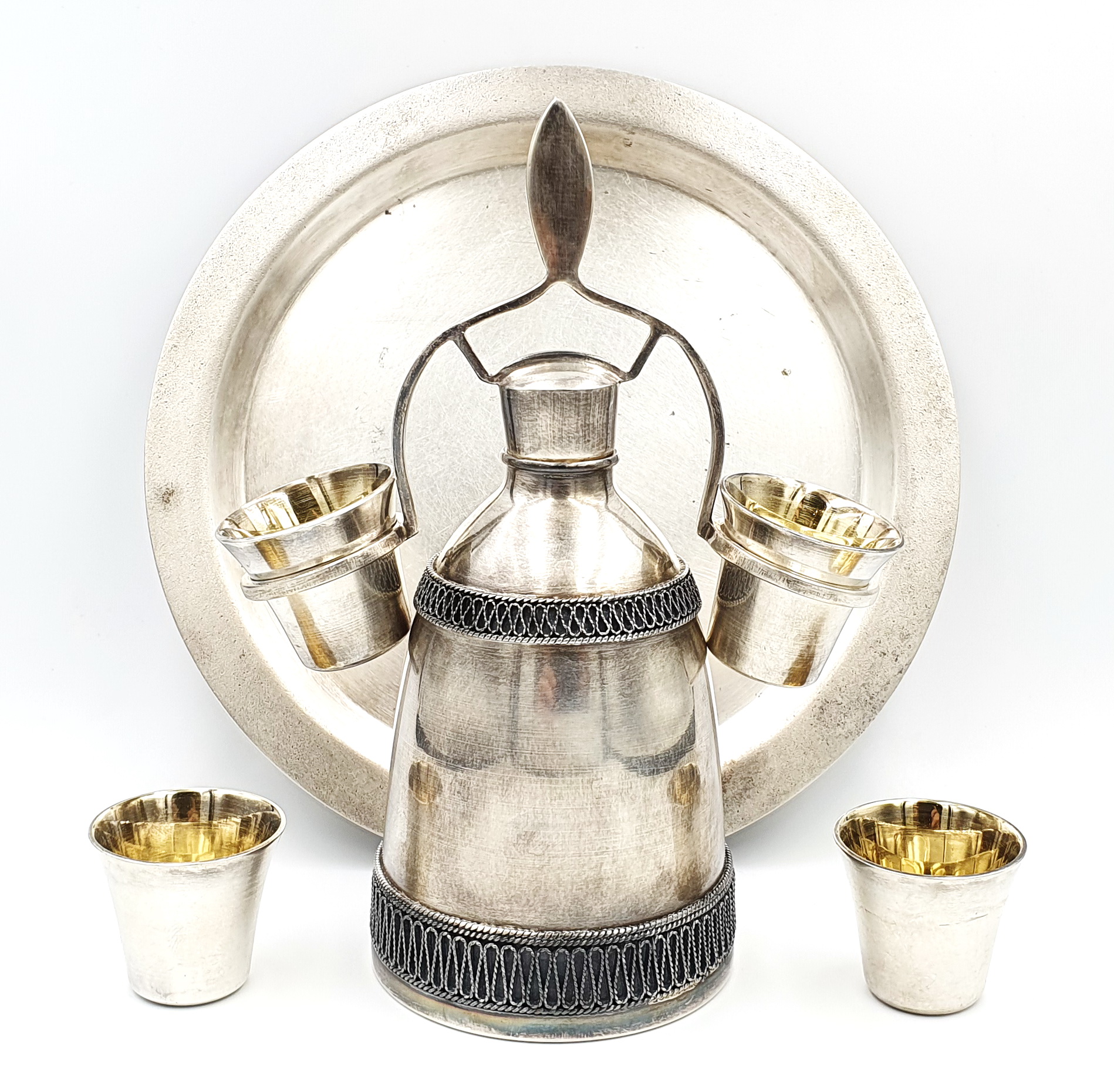 RUSSIAN VINTAGE SHOT GLASS SET Decanter with filigree orname Inspire