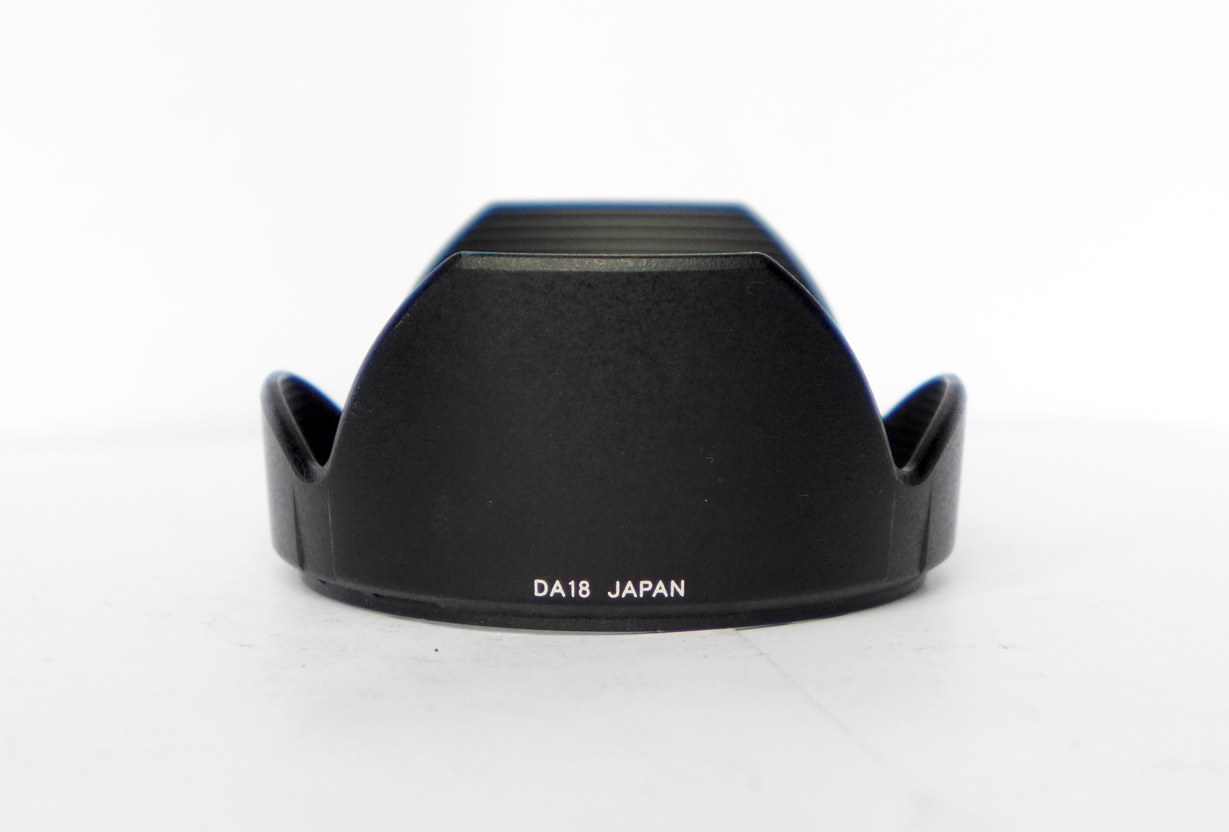 Tamron DA18 lens hood Japan Inspire Uplift