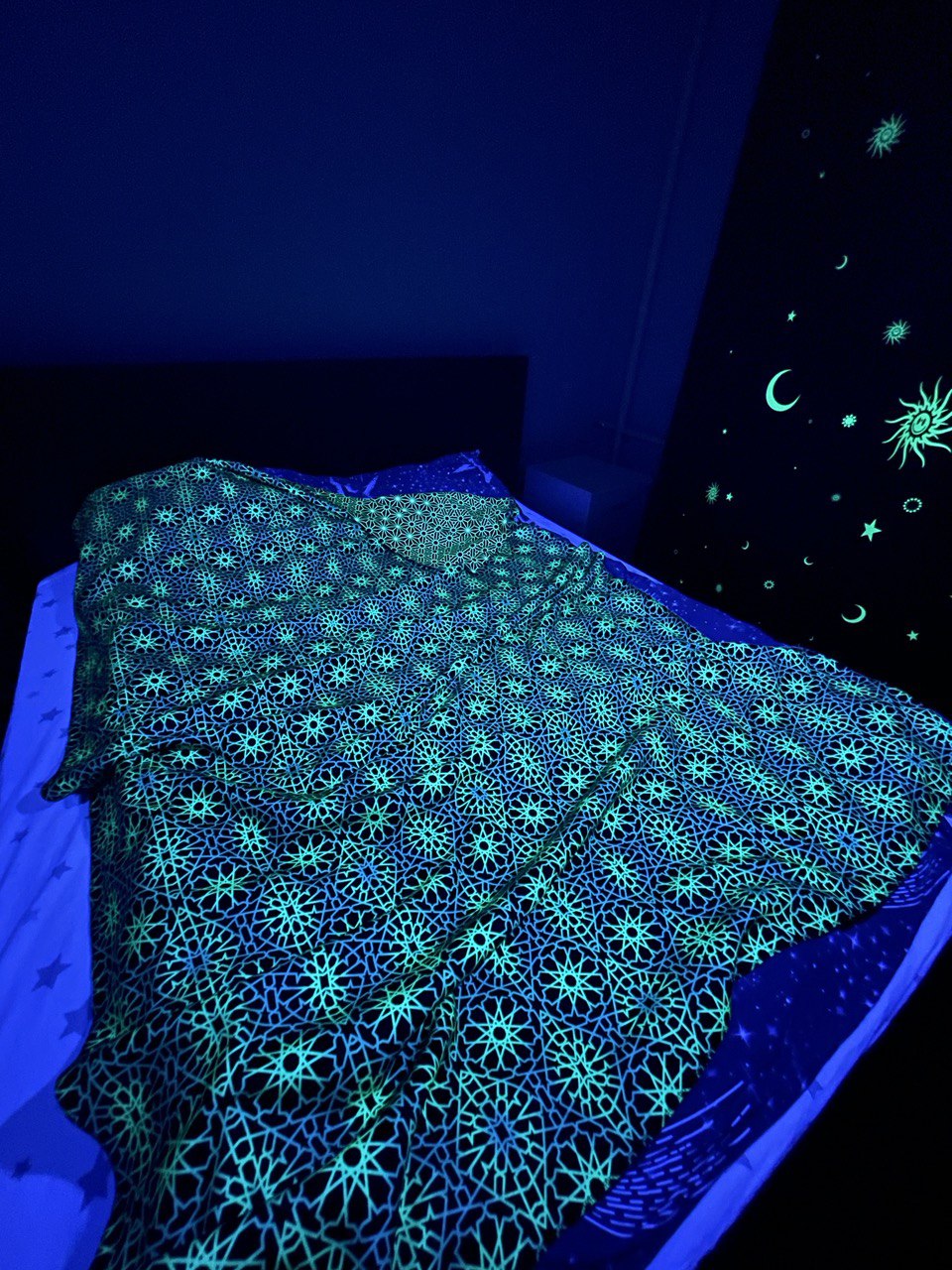 Soft blanket Blacklight bed cover Doublesided blanket "Orna Inspire Uplift