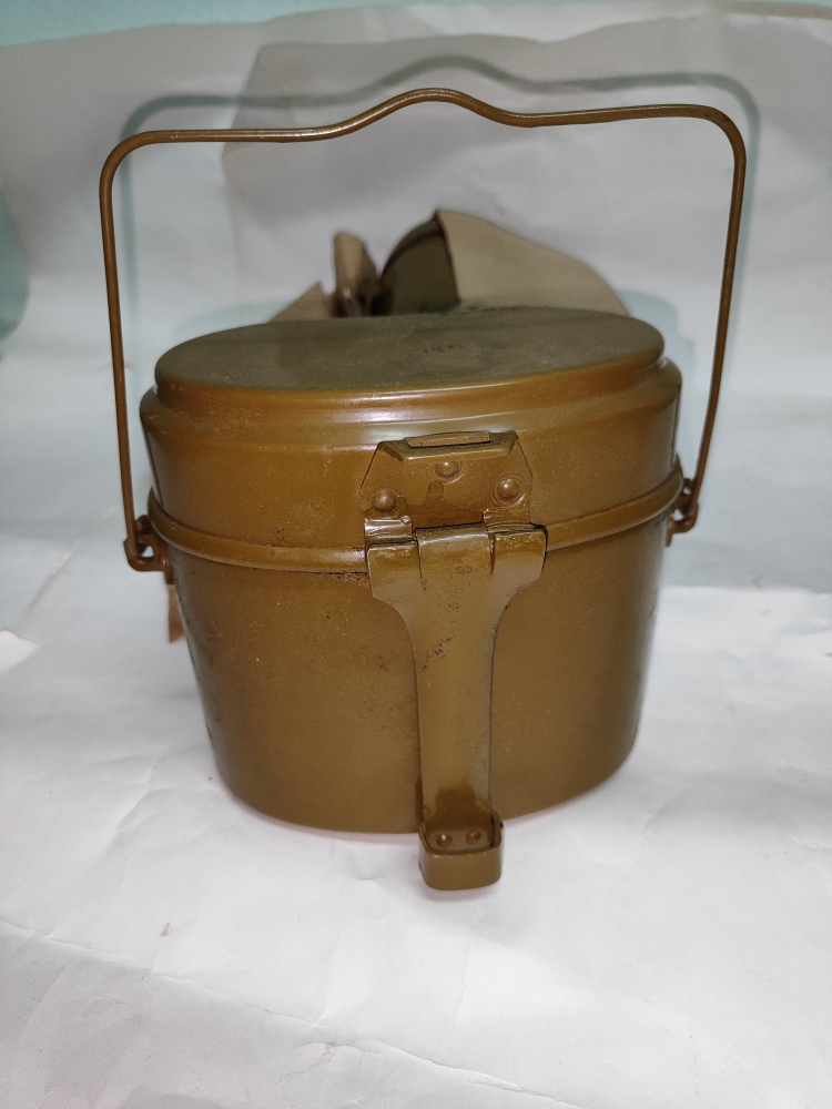 Original Soviet Russian Army Soldier Mess & Griddle Kit Vint Inspire