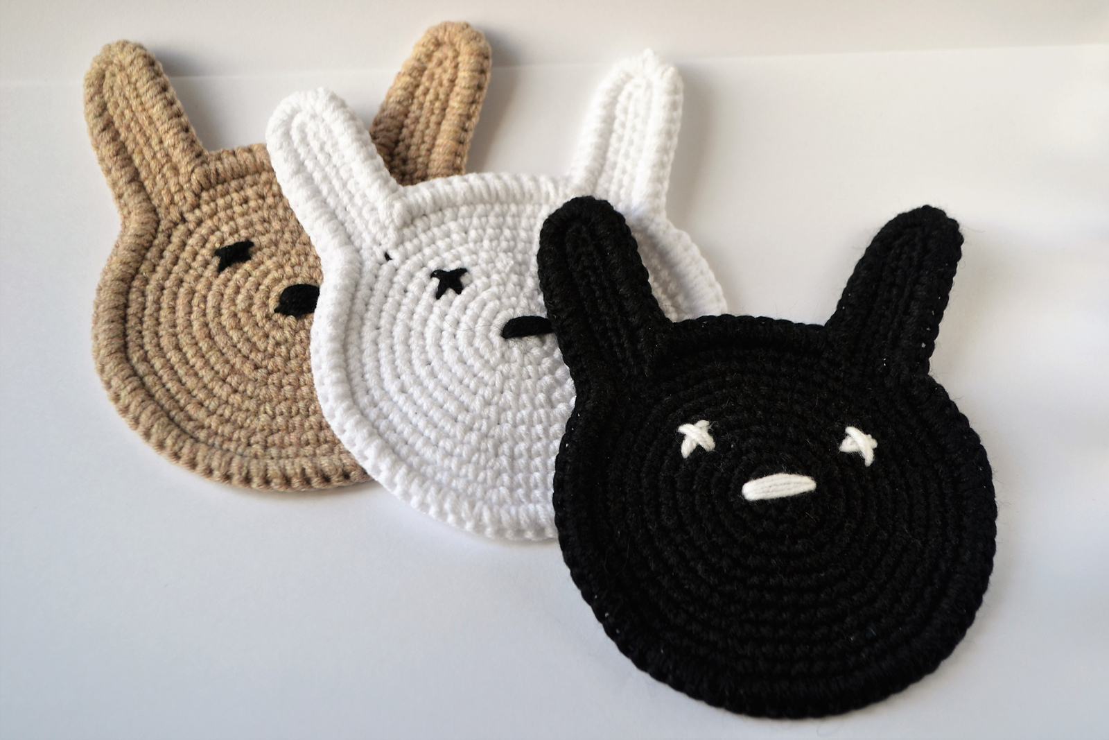 mug rug bunny coasters | Inspire Uplift