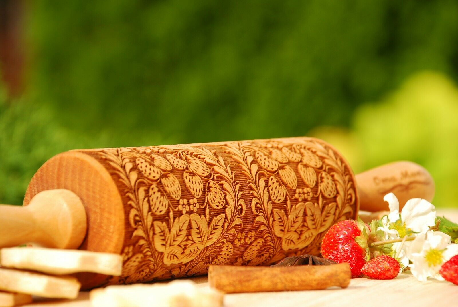 Strawberry embossed rolling pin Wooden engraved rolling pin Inspire