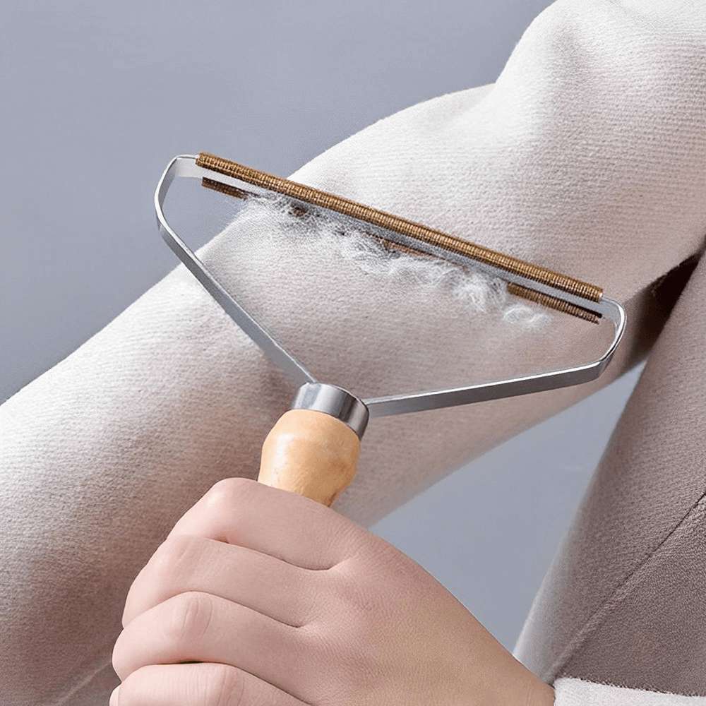 Wooden Handle Lint Remover Portable and MultiUse Fluff Inspire Uplift