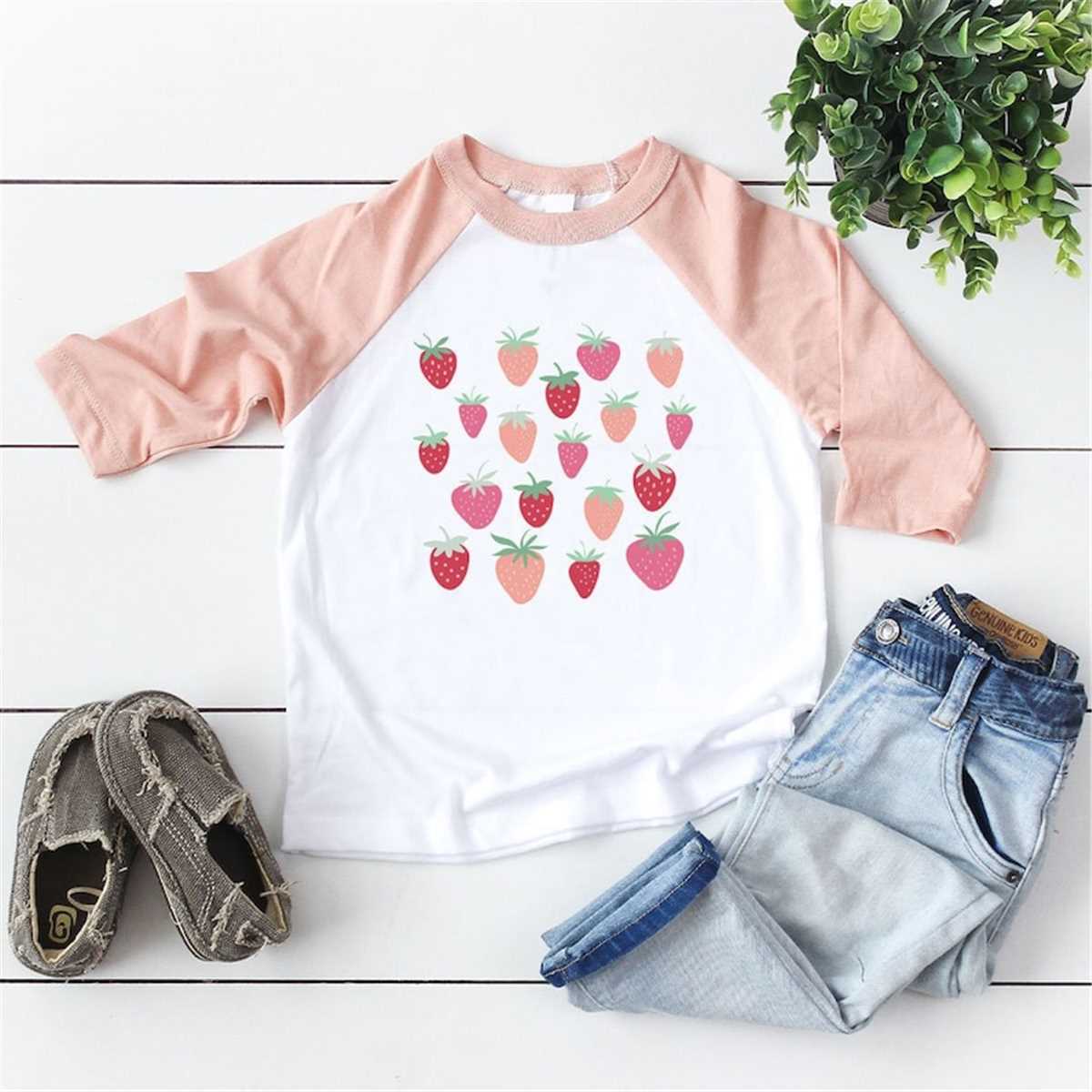 Toddler Girl Strawberry Basket Seafoam Tee