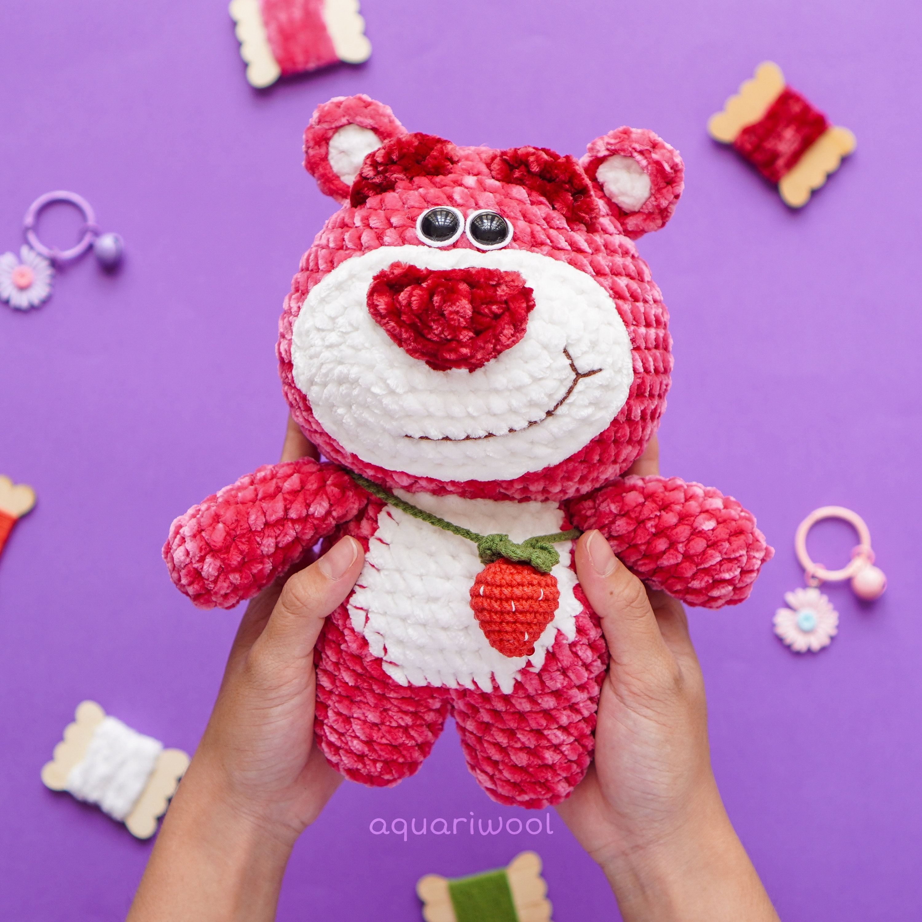 Strawberry Bear Crochet Pattern by Aquariwool Crochet (Croch