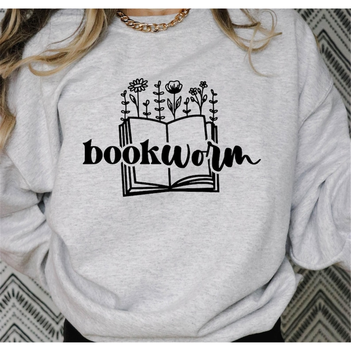 BookWorm SVG PNG, Book Lover svg, Booktrovert svg, Floral B | Inspire ...