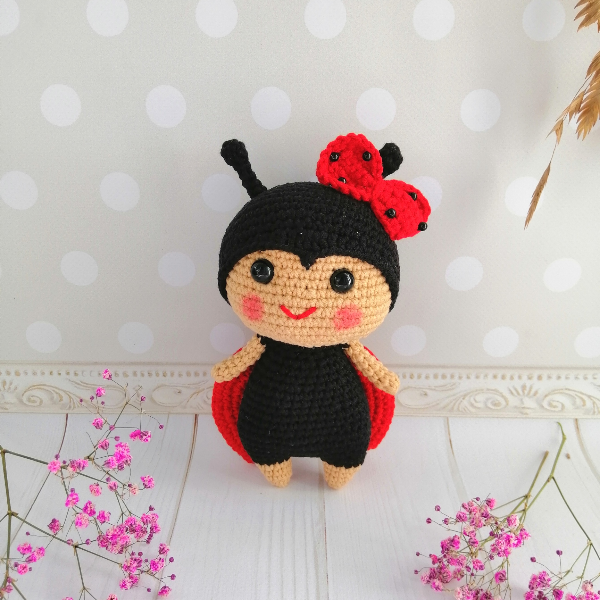 Crochet Cute Ladybird Girl Doll Toy main image 1
