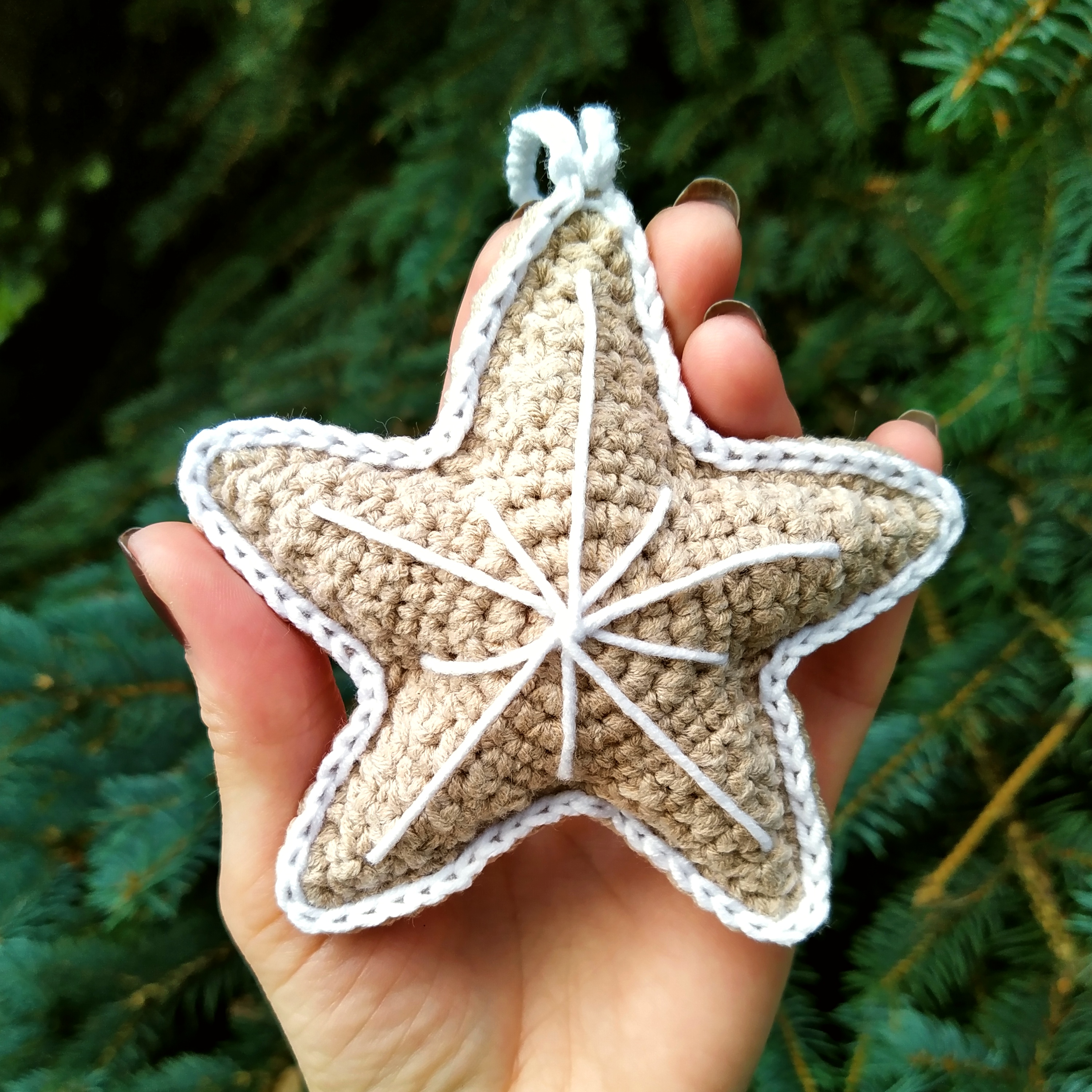 Crochet Christmas star ornament pattern easy Gingerbread ami Inspire