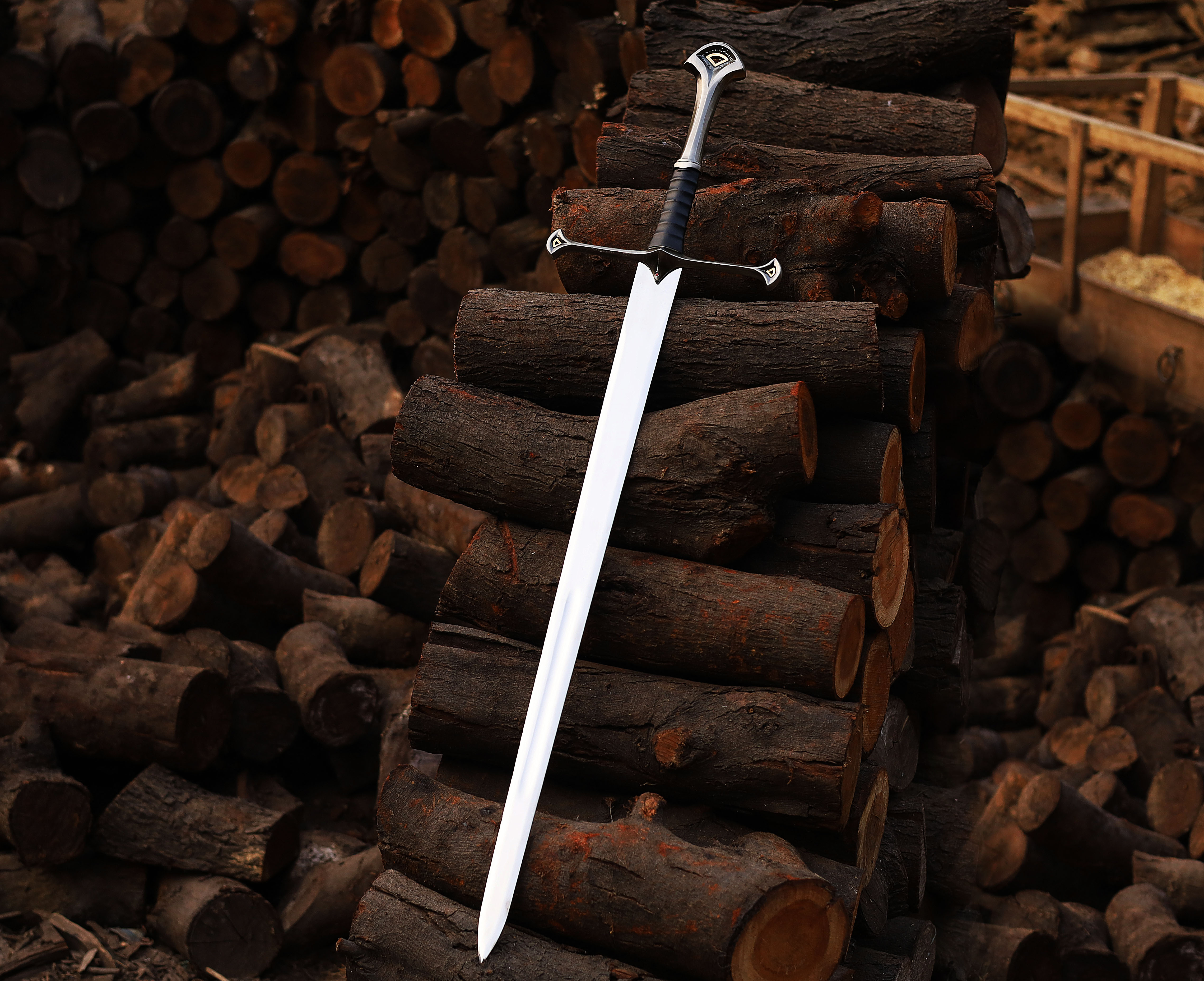 Damascus steel sword, Lord of rings sword, Anduril swords, N Inspire