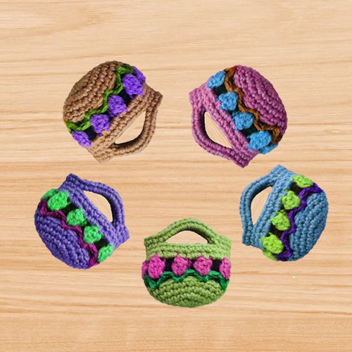 Crochet EarPod Bag pattern, Boho Mini Pouch Bag Charm Patter | Inspire ...